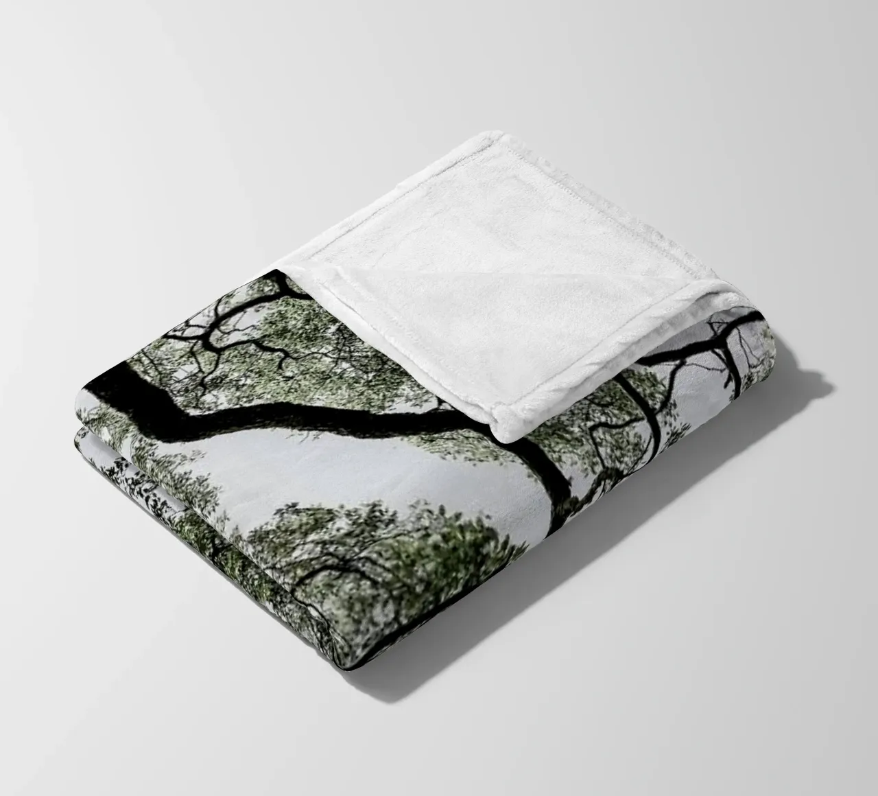 Coastal Forest Fleecedecke von Shot By Clint