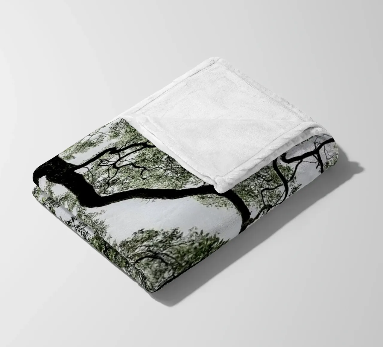 Coastal Forest Fleecedecke von Shot By Clint