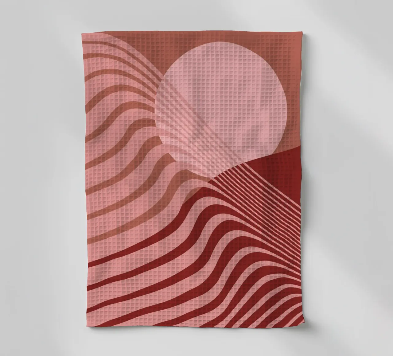 Jenseits des Nebels Bronze Maroon Geschirrtuch von SilverPegasus