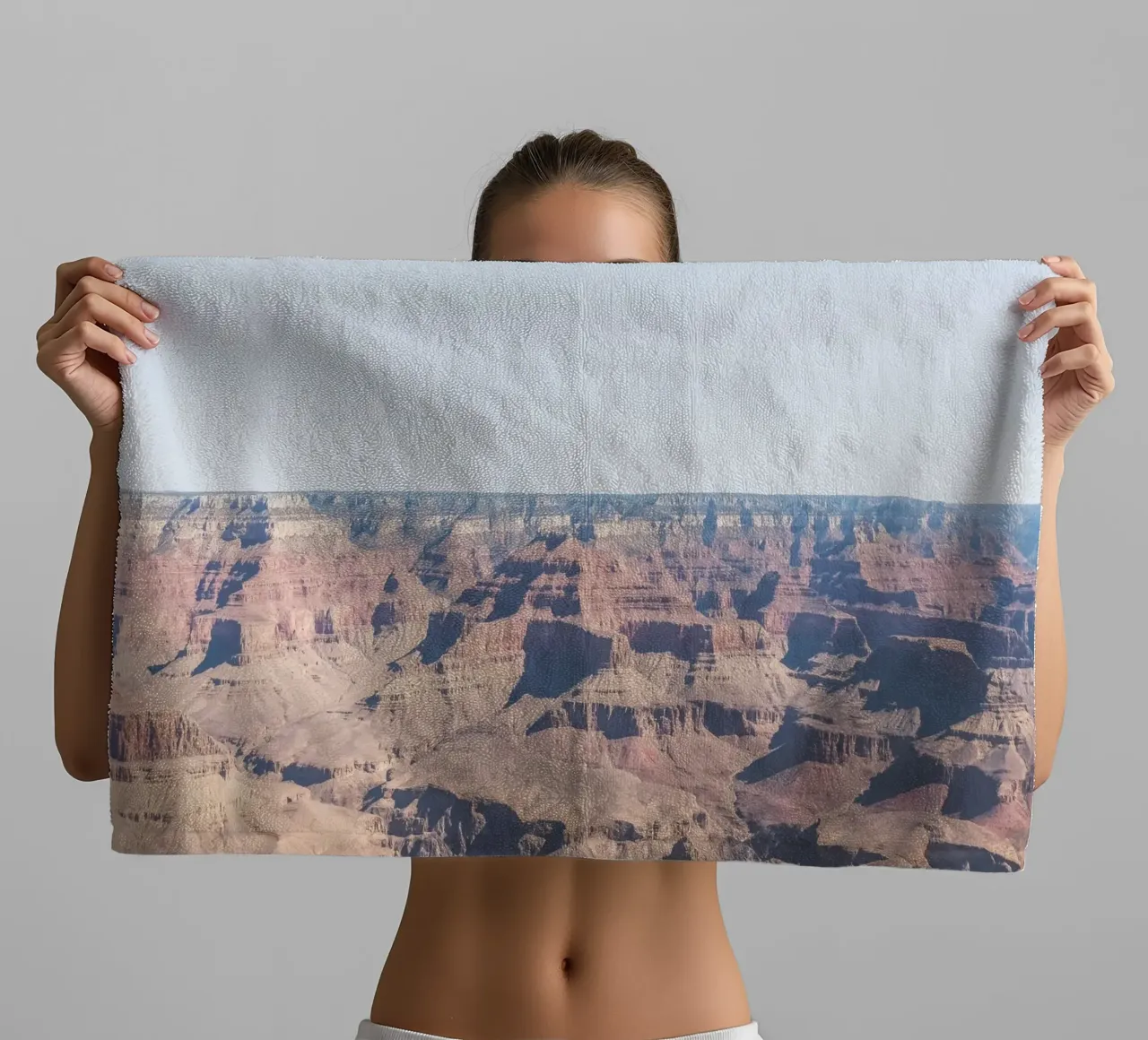 Grand Canyon, USA I Panorama pastel du South Rim à l’aube serviette de bain de Julie Travel Photography