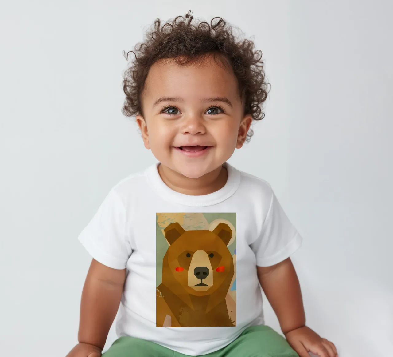 Orso geometrico stilizzato con colori tenui maglietta neonato da namosh