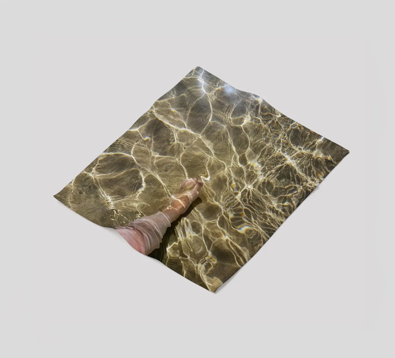 Gamba coperta in pile da Massimo Frascogna