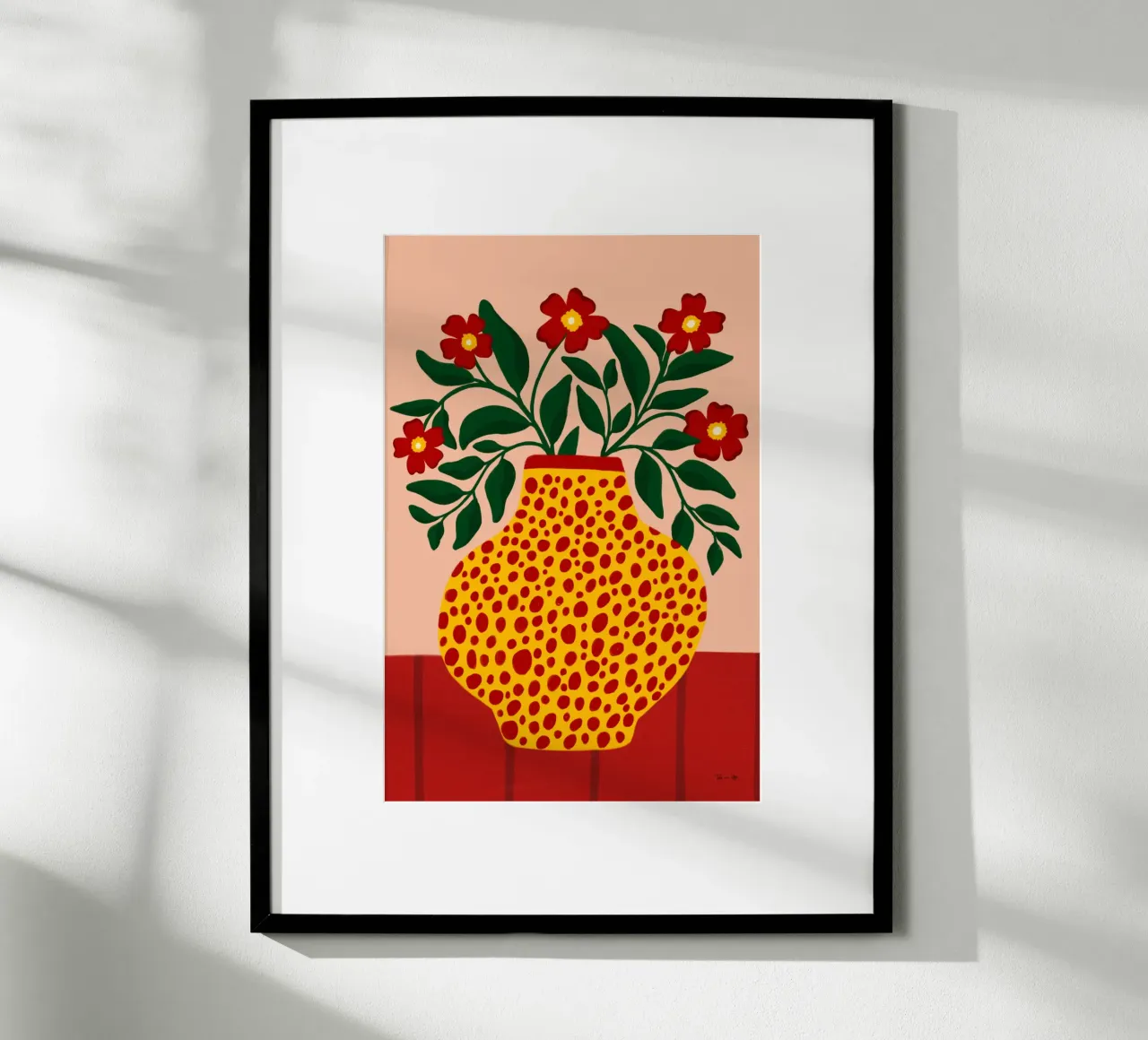 Red Flowers in dotted Vase poster con telaio in alluminio da Tida vom Weg