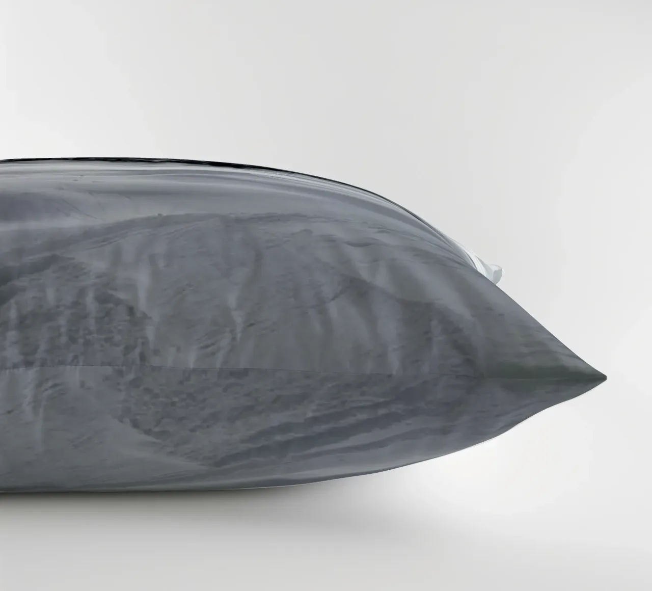 Clouds In The Mountains cuscino da Sebastian Hilgetag