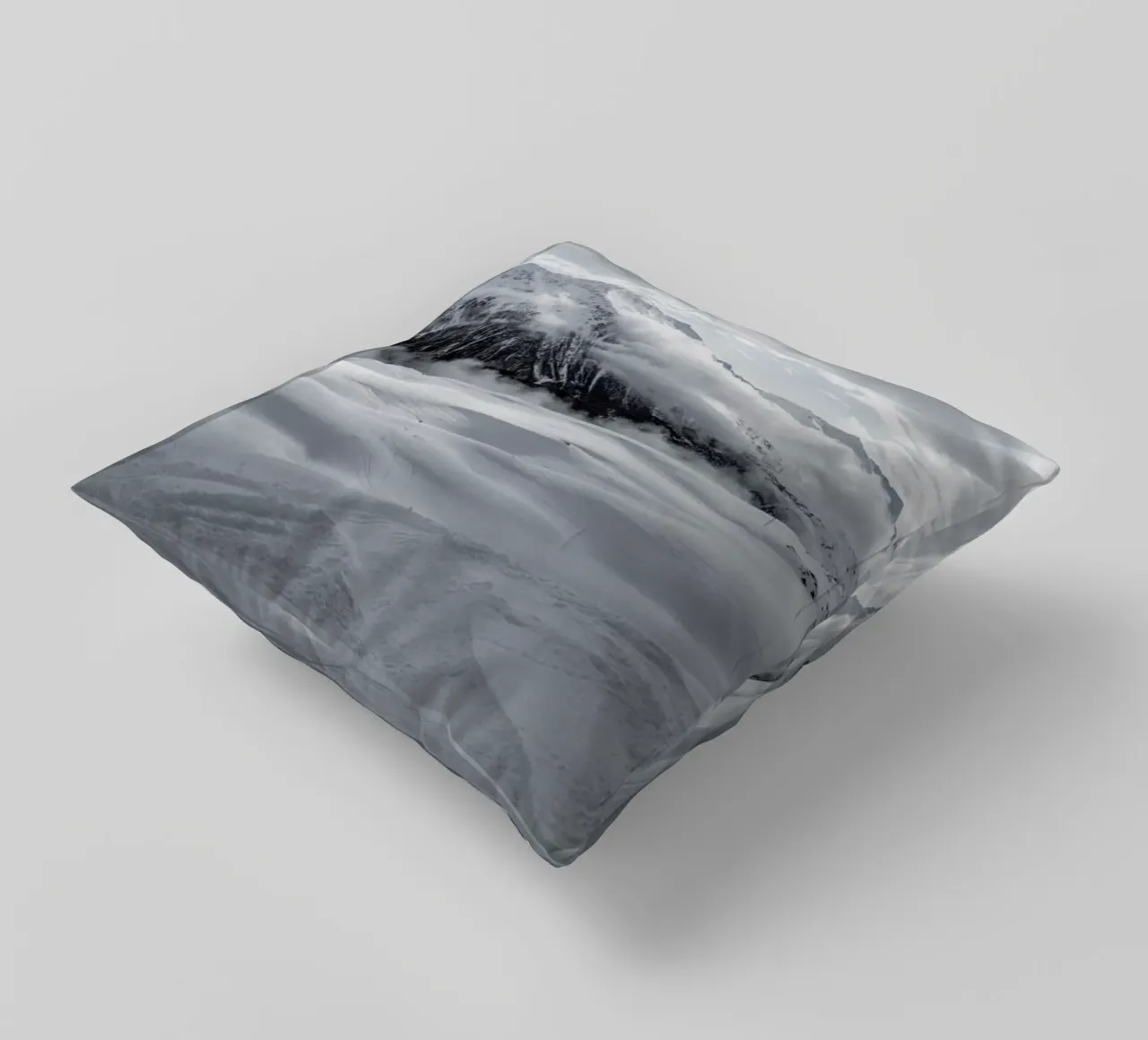 Clouds In The Mountains cuscino da Sebastian Hilgetag