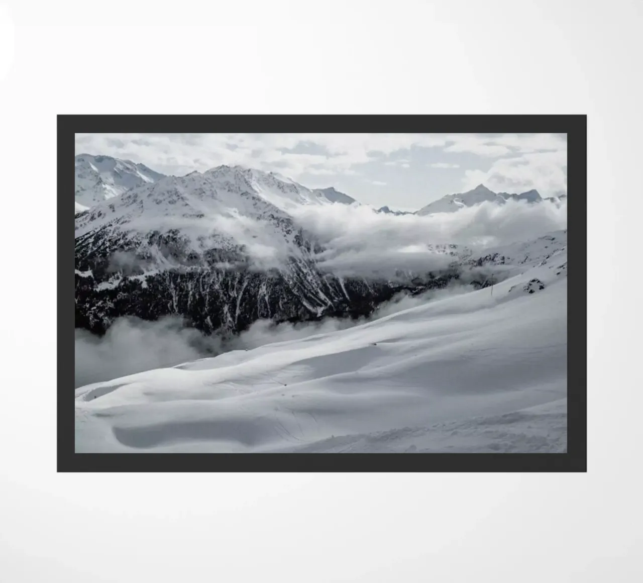 Clouds In The Mountains zerbino da Sebastian Hilgetag