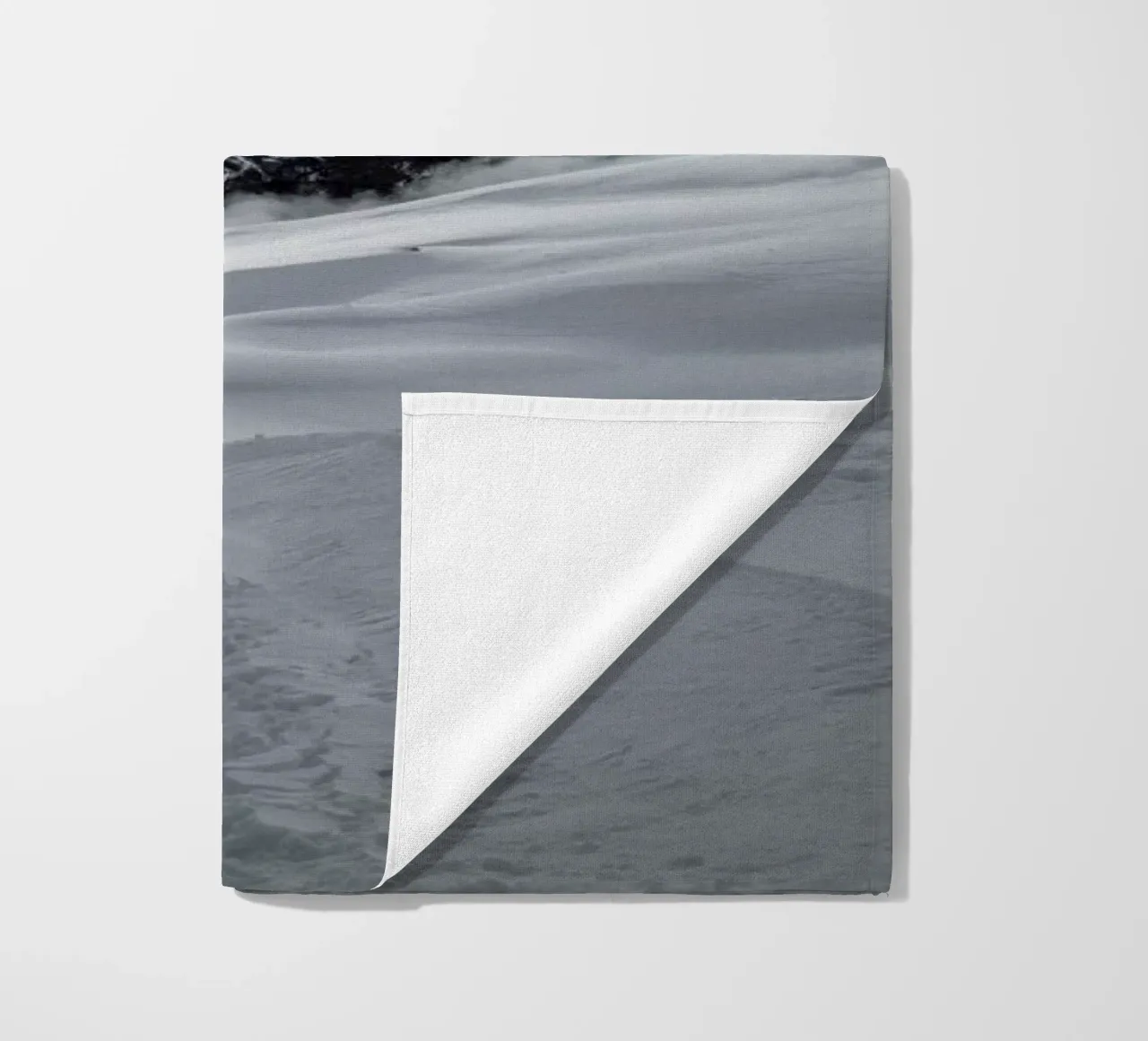 Clouds In The Mountains telo mare da Sebastian Hilgetag