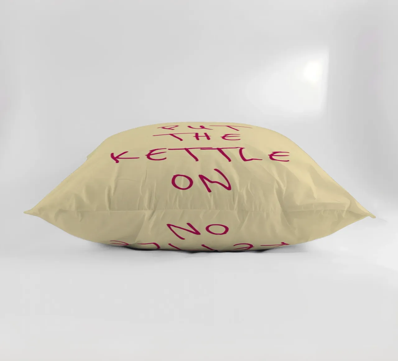 Put the Kettle On cuscino da Ayleen