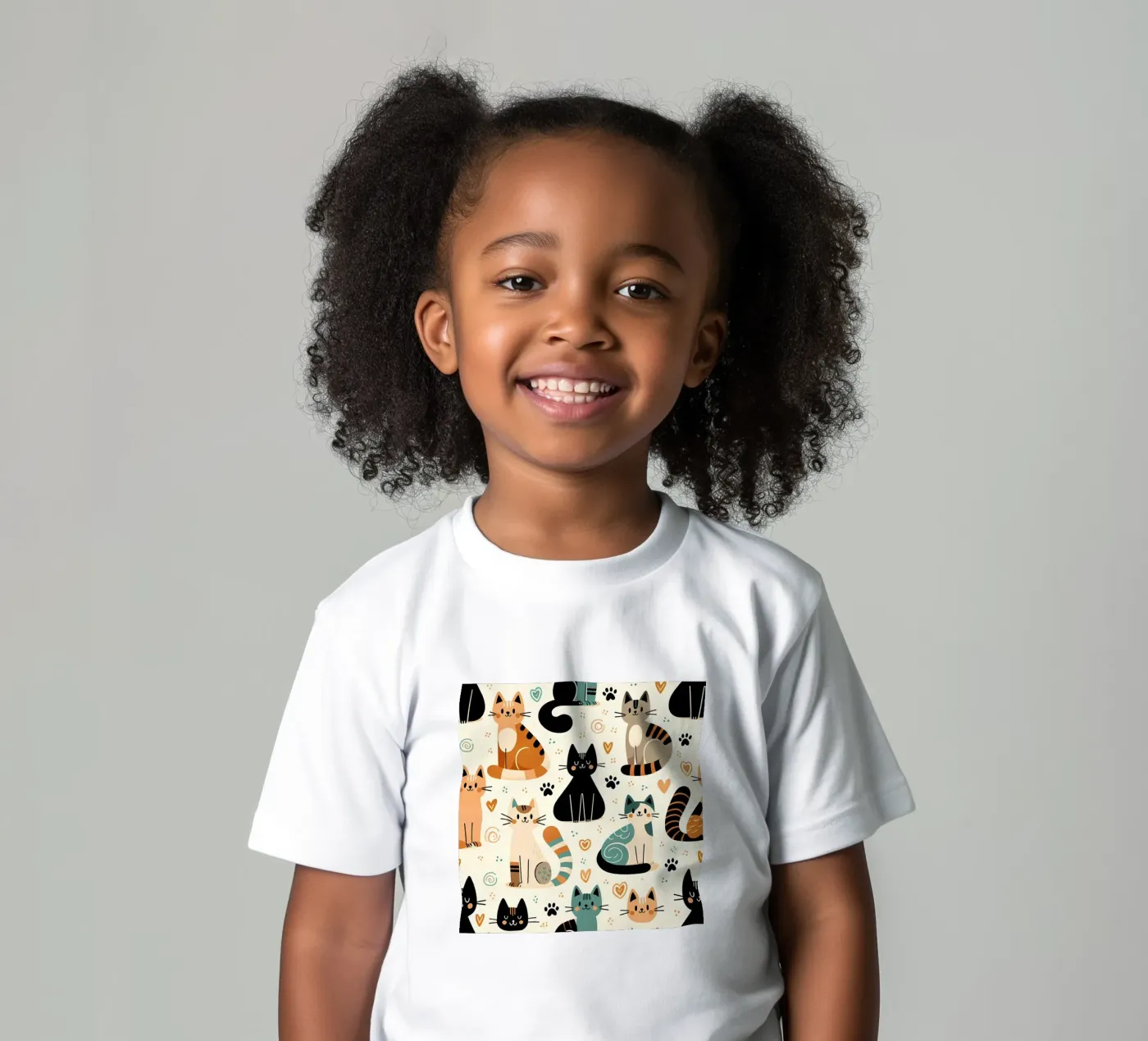 Katze Doodle-Muster Kinder T-Shirt von Happy Littles