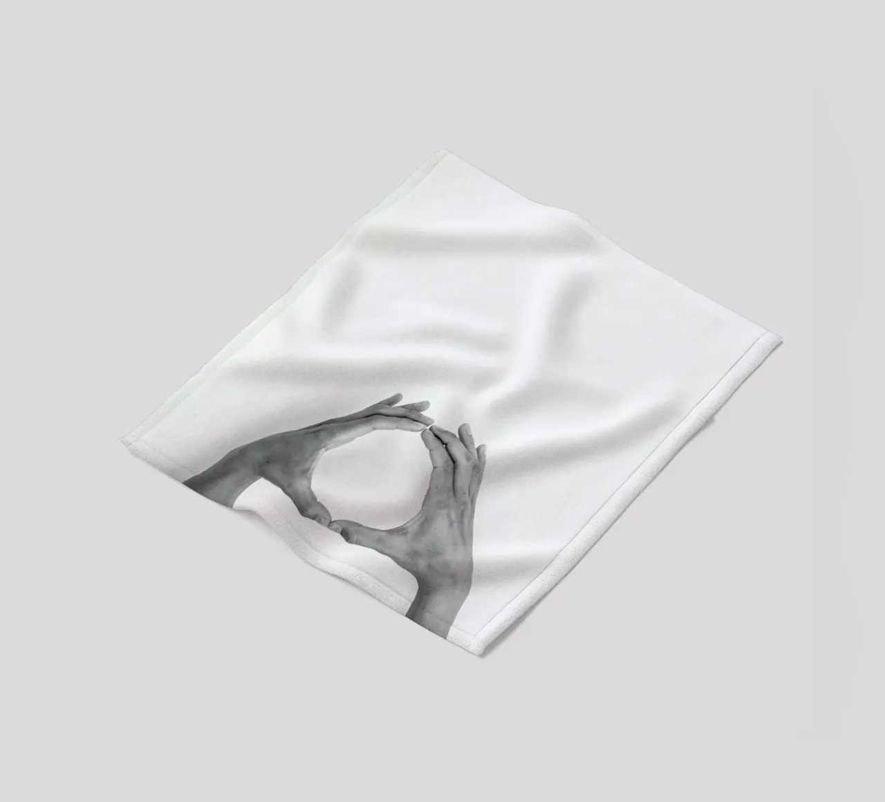 Let´s Protect Our Earth! coperta in pile da Studio Nahili