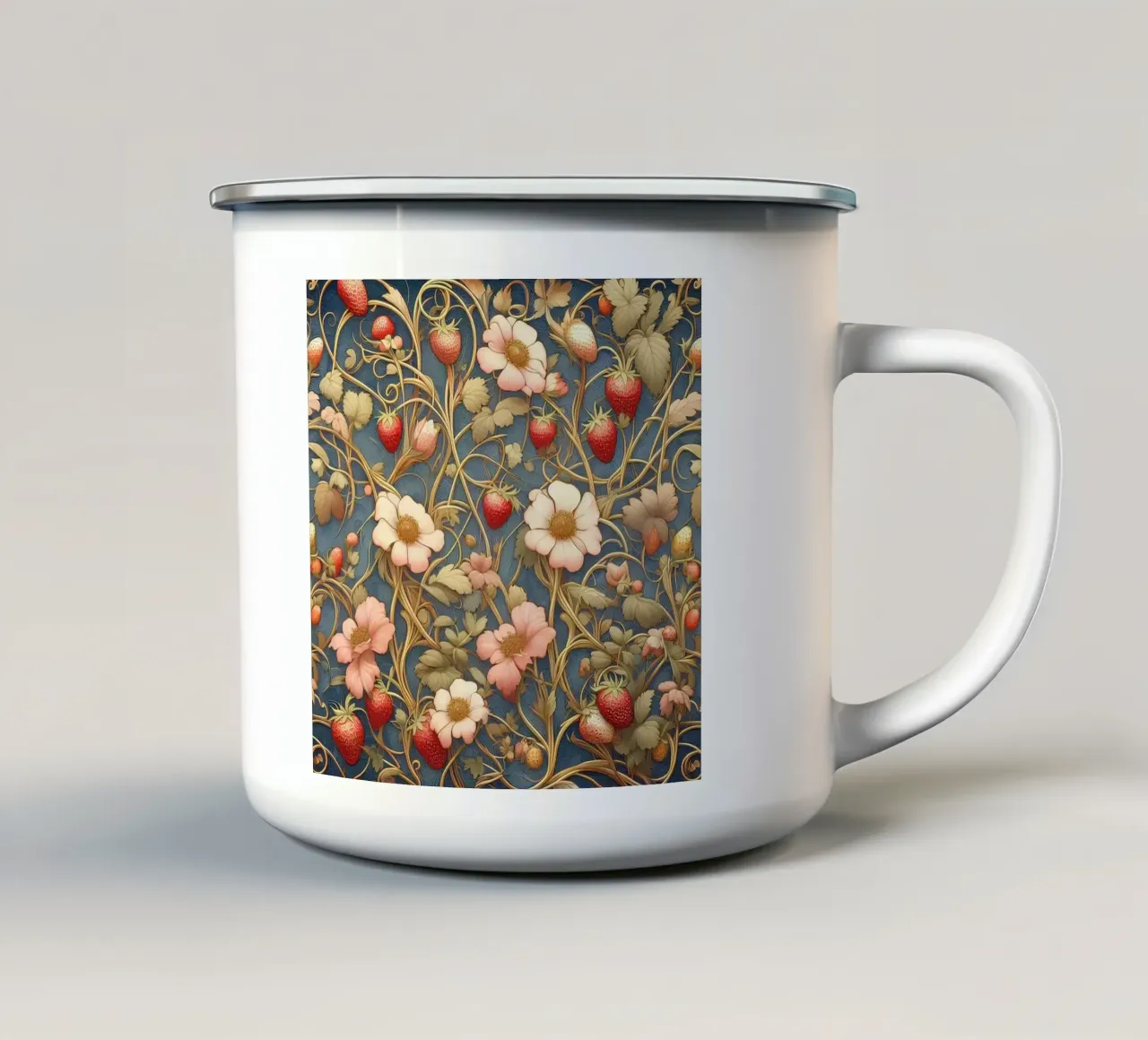 Erdbeerranken Emaille Tasse von Art-Nouveau-Dsg