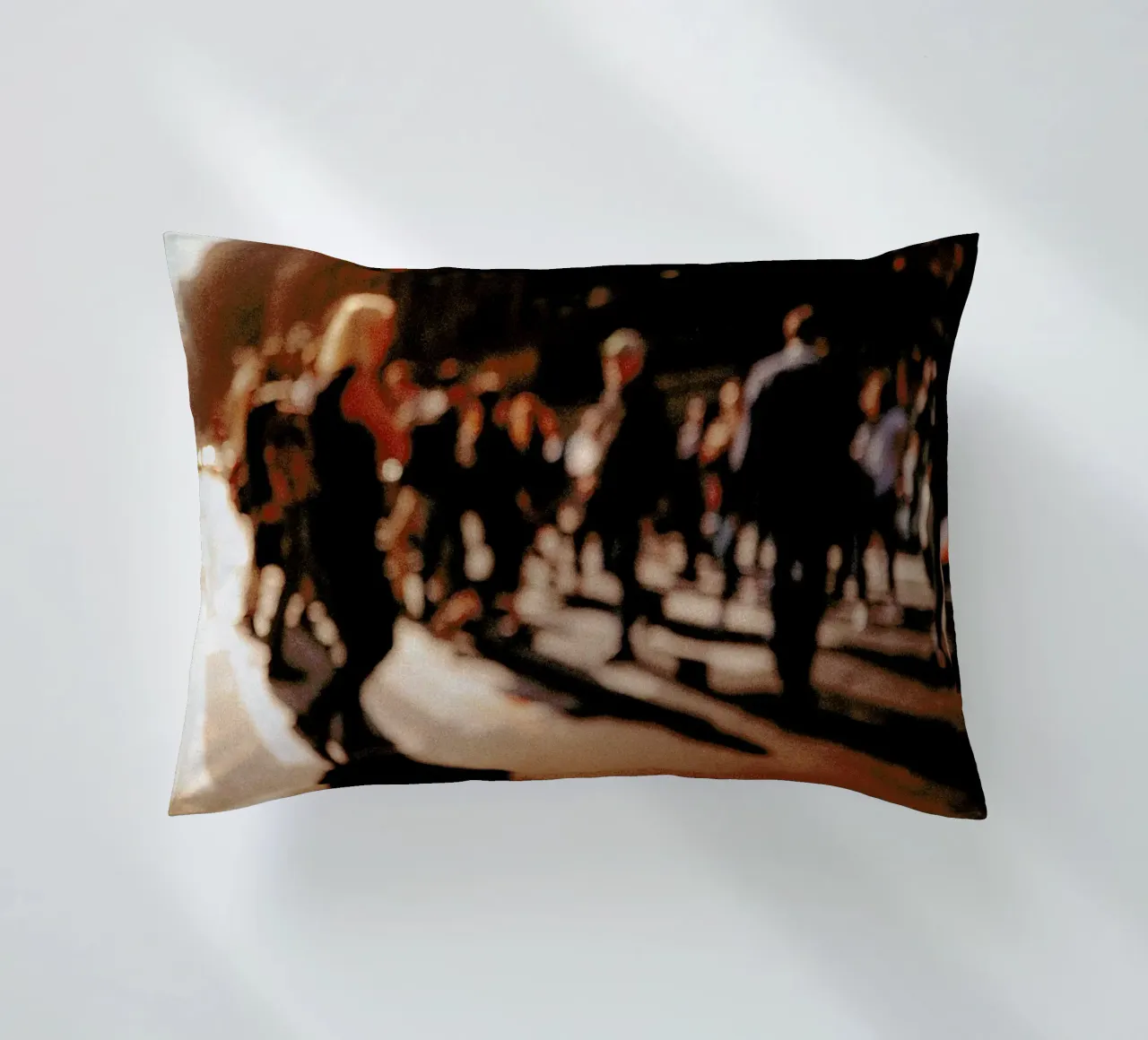 Crowd cuscino da Philipp Reinhard