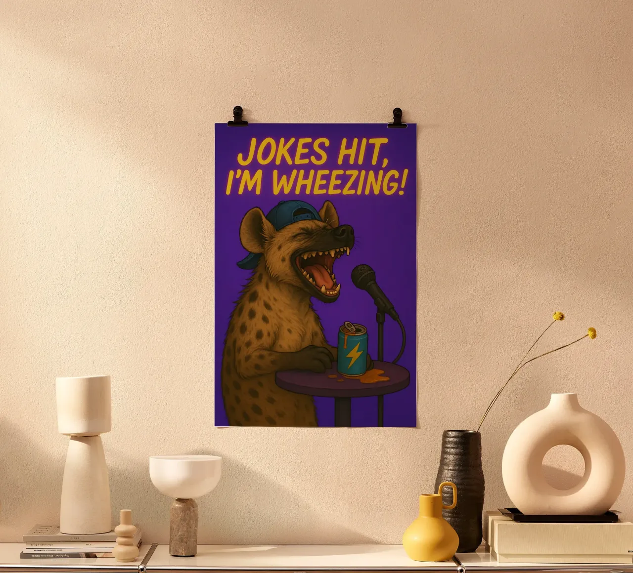Meme divertente della iena poster con telaio in legno da Funny Humor Art