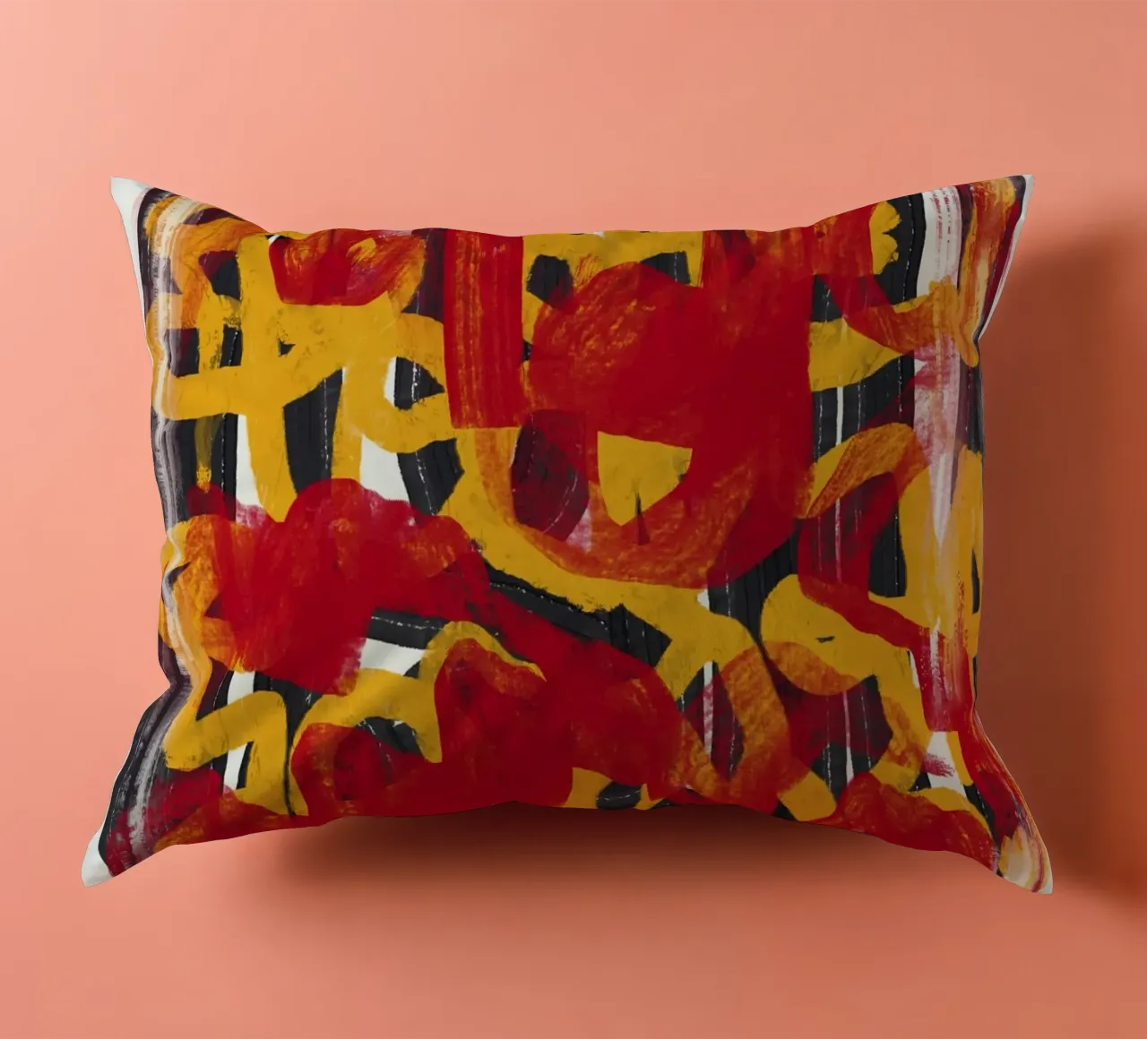 Ligne jaune en pointillés, abstraite, rouge, superposée coussin de Little Dean
