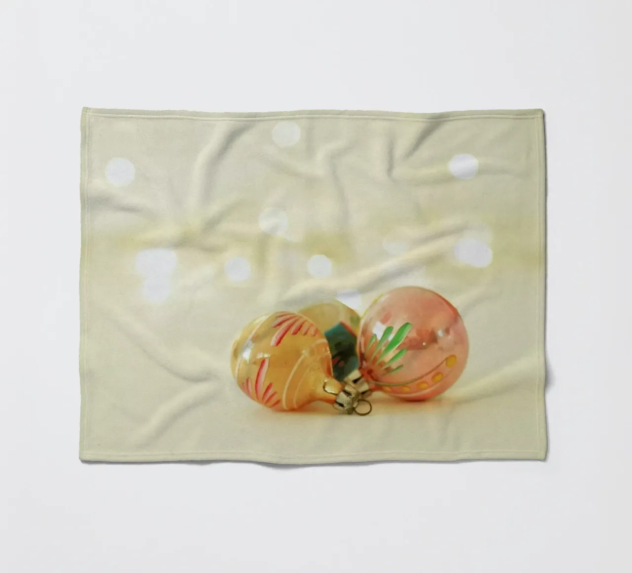 Christbaumkugeln 2 Fleecedecke von Cassia Beck Photography