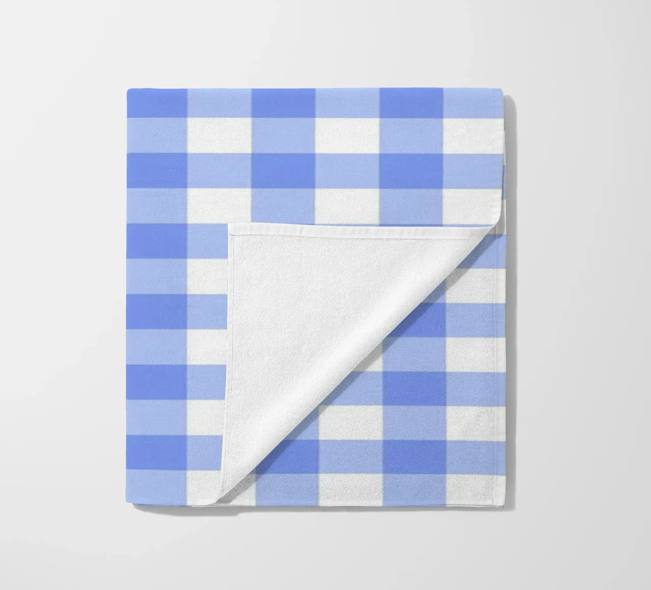 Gingham blu pastello telo mare da Happy Littles