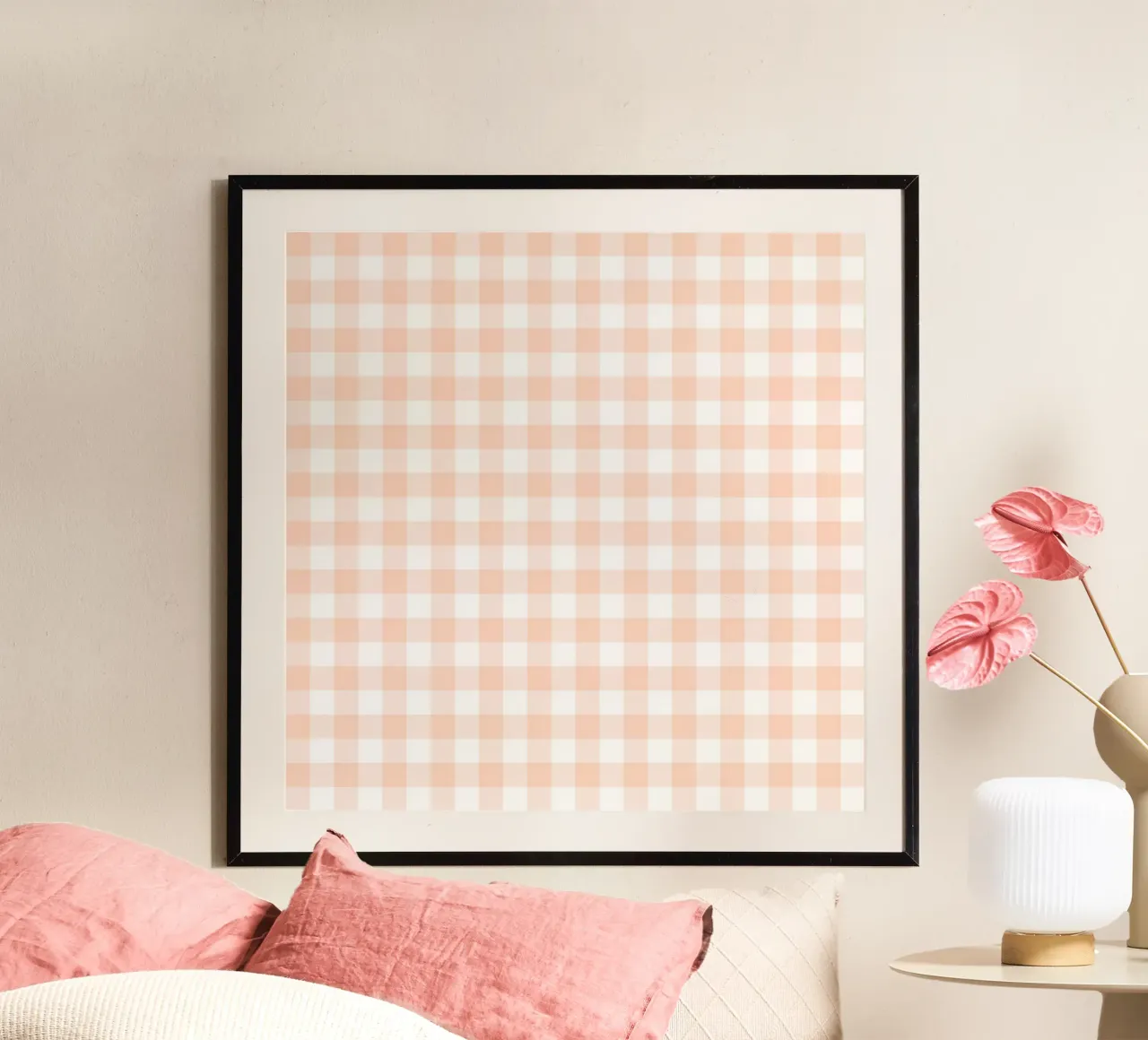 Pastell Apricot Gingham Poster mit Aluminium Rahmen von Happy Littles