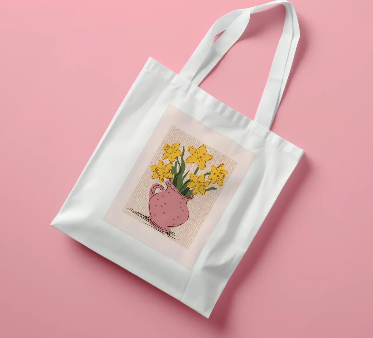 Narcisi gialli in vaso rosa borsa in juta da Melloi Art Print