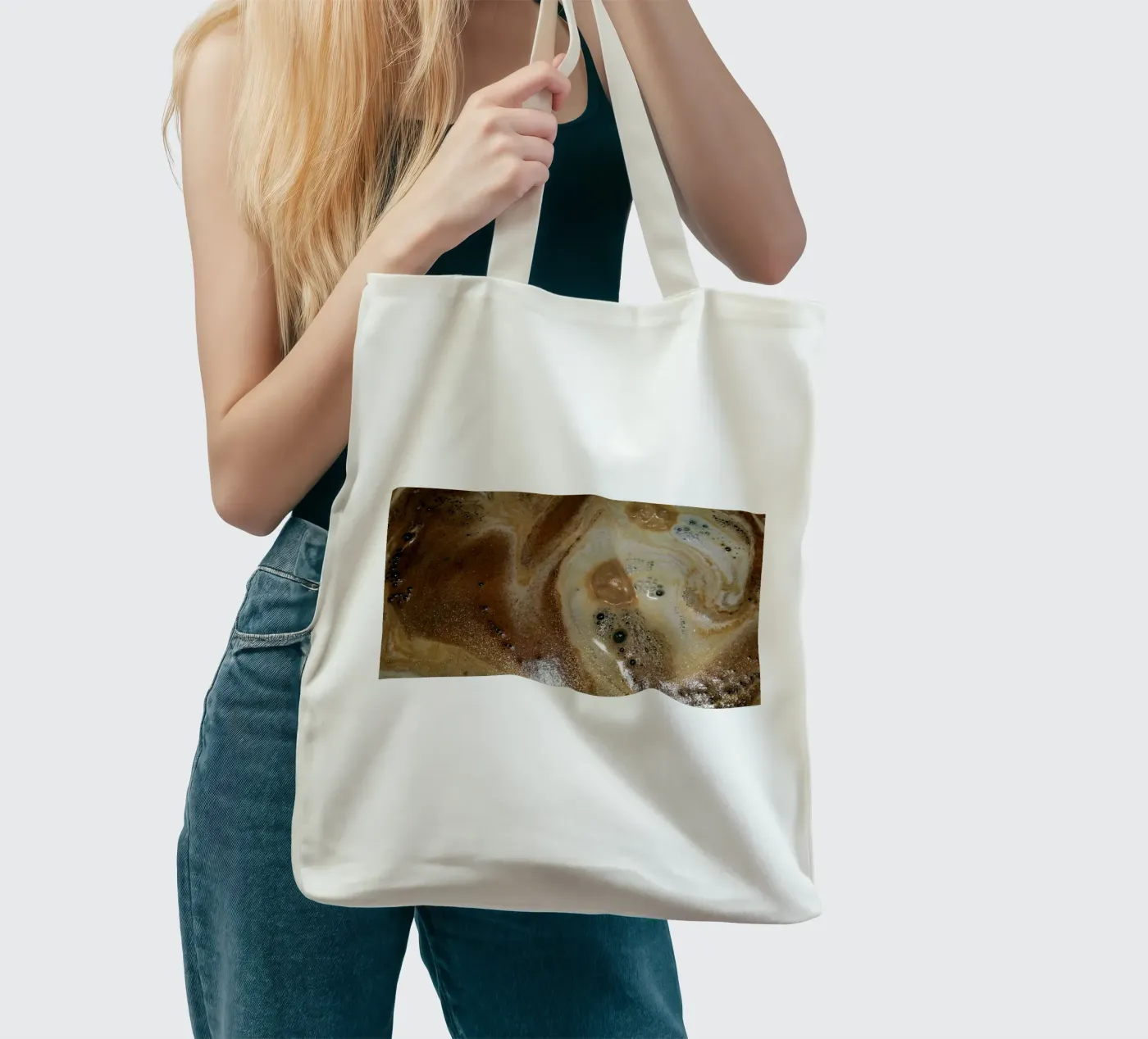 Cap tote bag by Massimo Frascogna