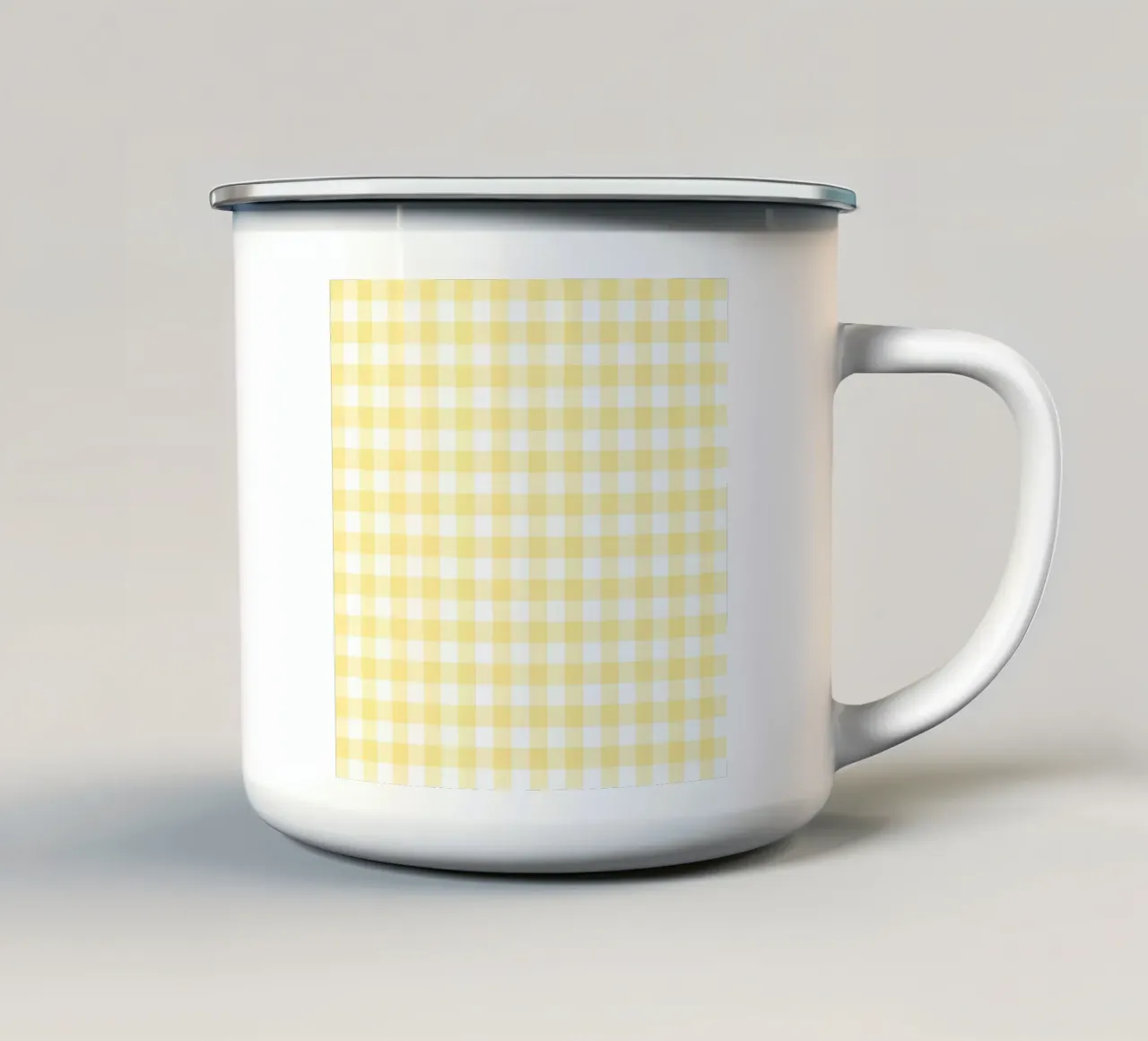 Gingham giallo pastello tazza in smalto da Happy Littles
