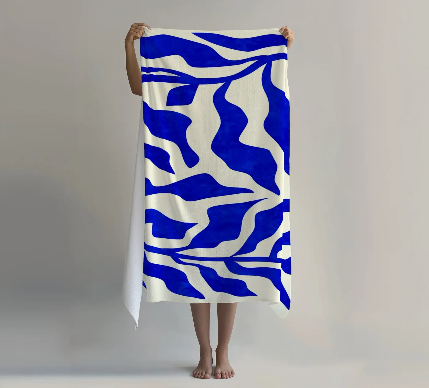 Indigo Elegance beach towel by Kintsugi99