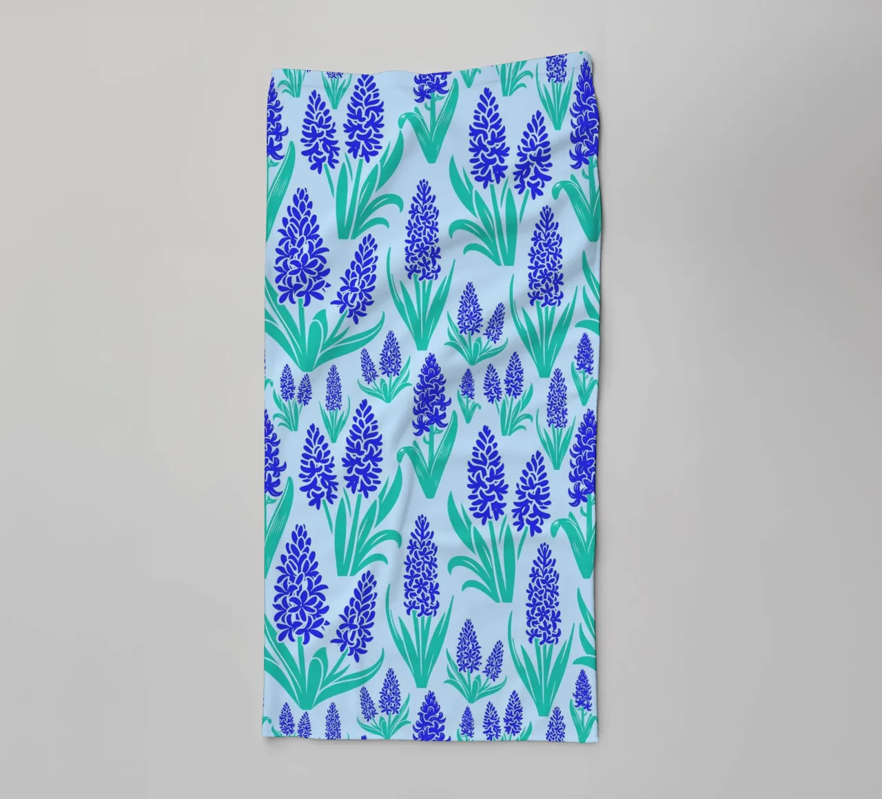 Fiori di giacinto blu asciugamano da bagno da SilverPegasus
