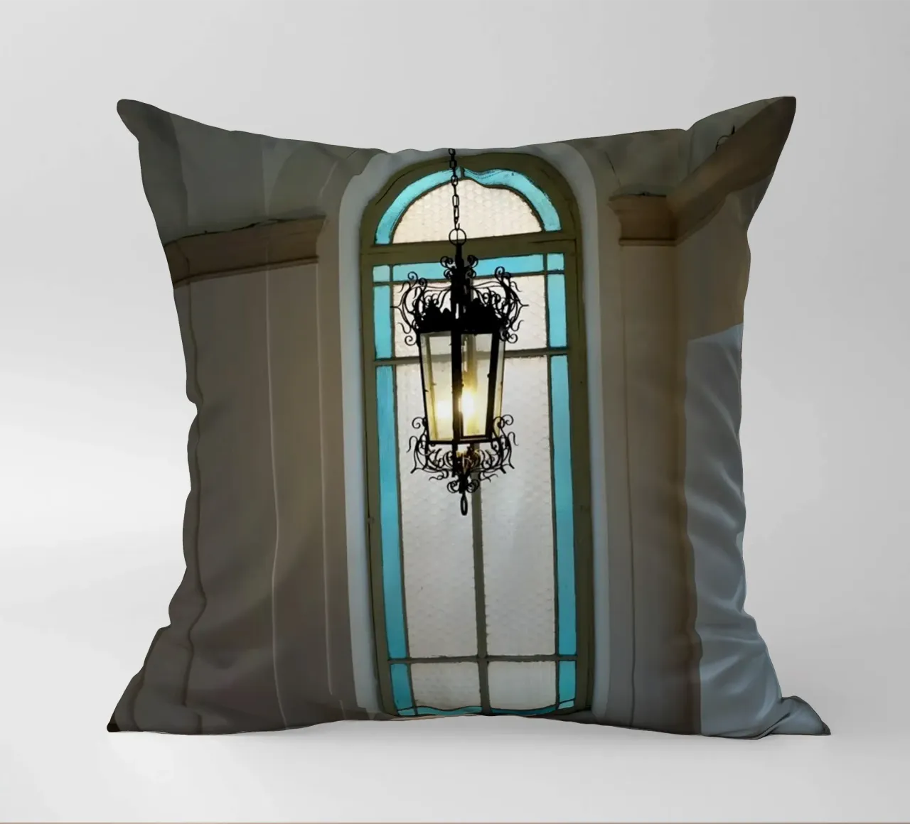 Lamp and window decorative cushion by Massimo Frascogna