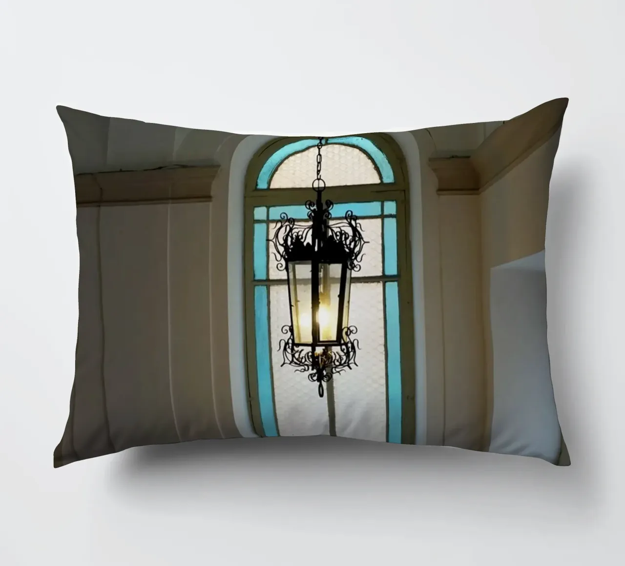Lamp and window decorative cushion by Massimo Frascogna