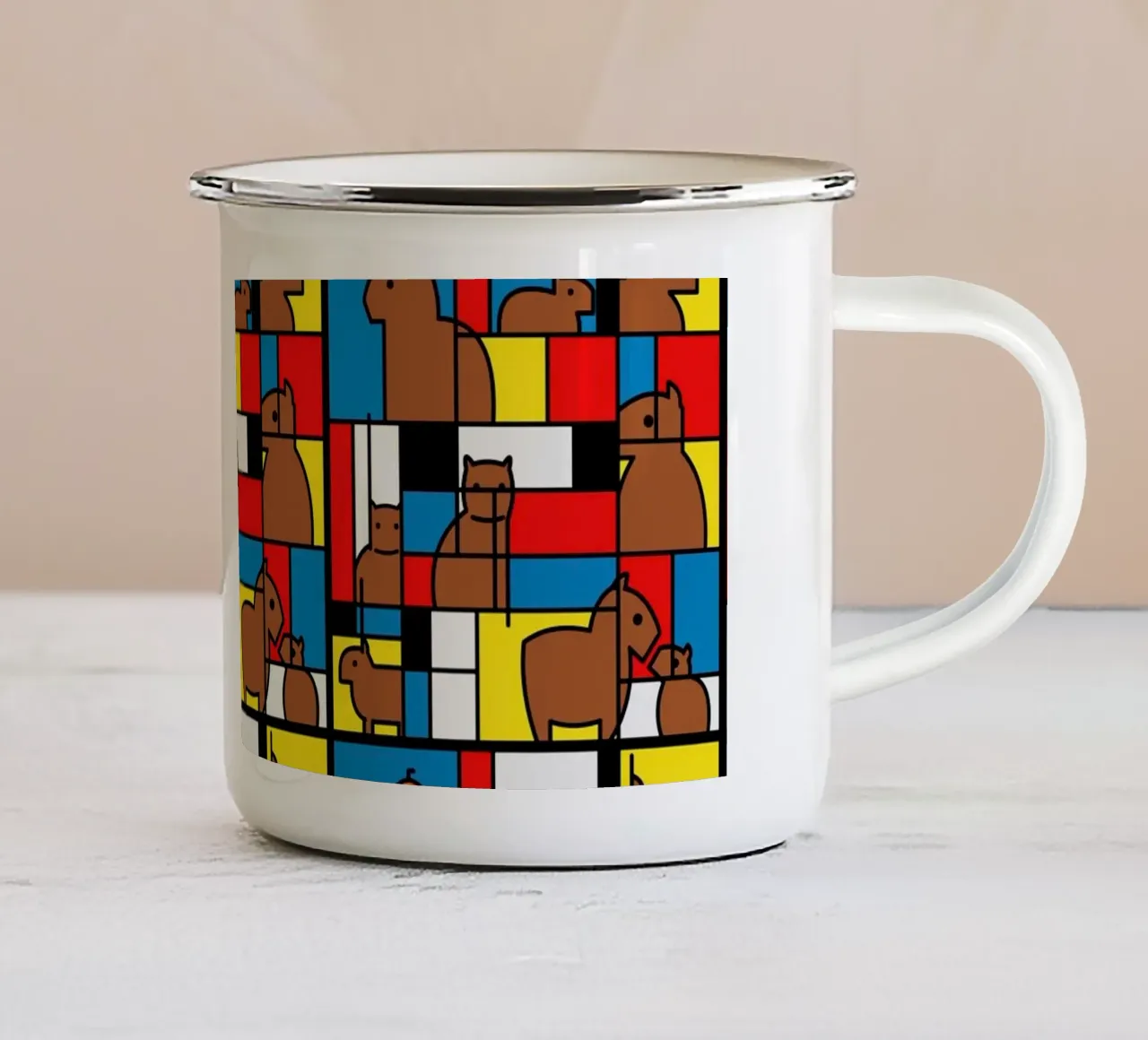 Mondrian Capybara tazza in smalto da Tobe Fonseca