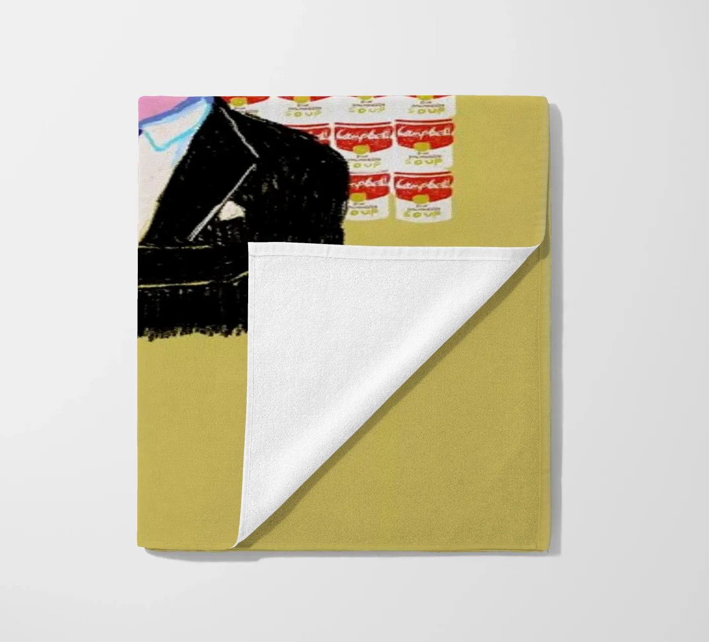 Andy beach towel by Blanca Nuñez Pozuelo