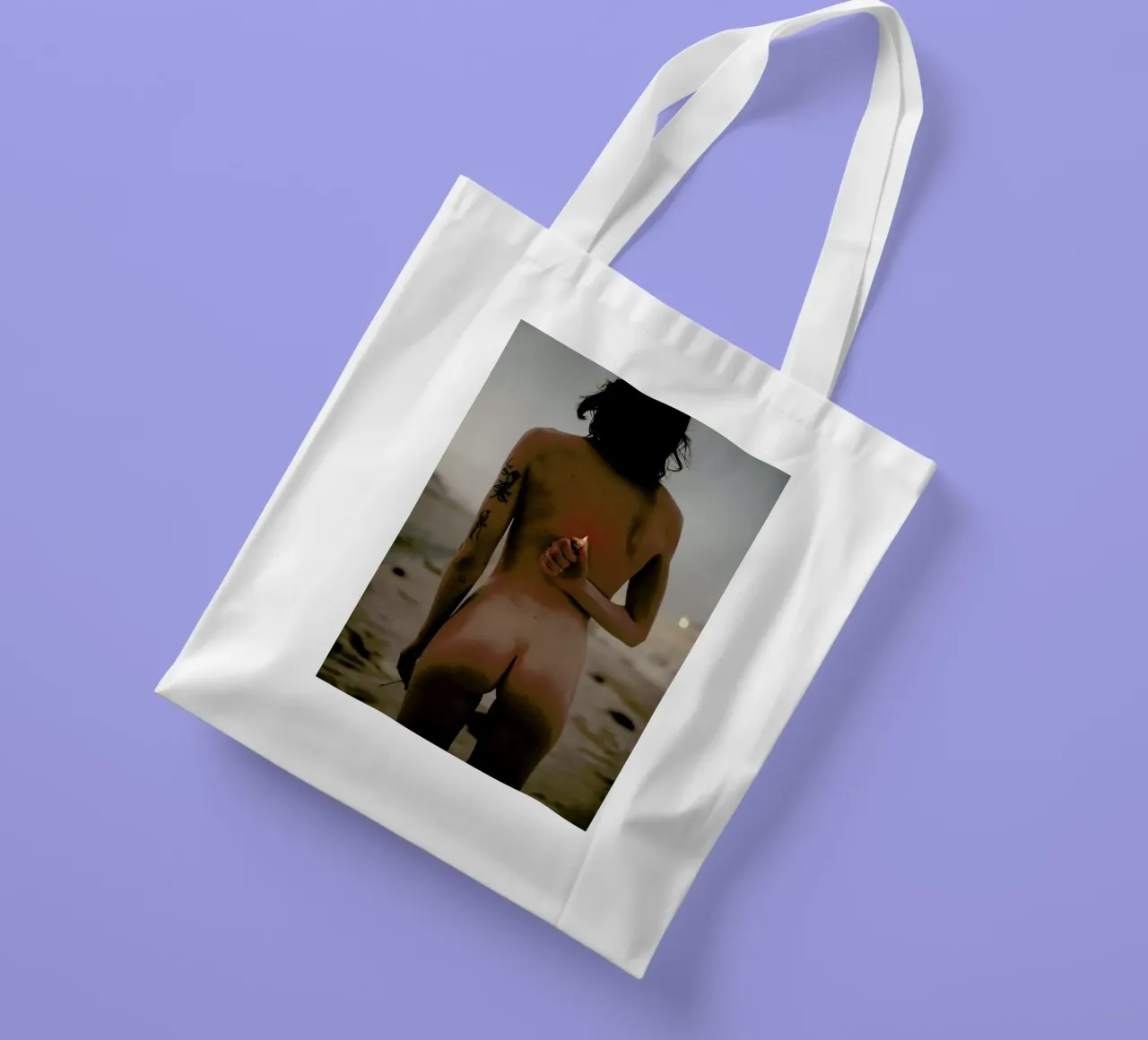 Nude Jutebeutel von Chris Abatzis