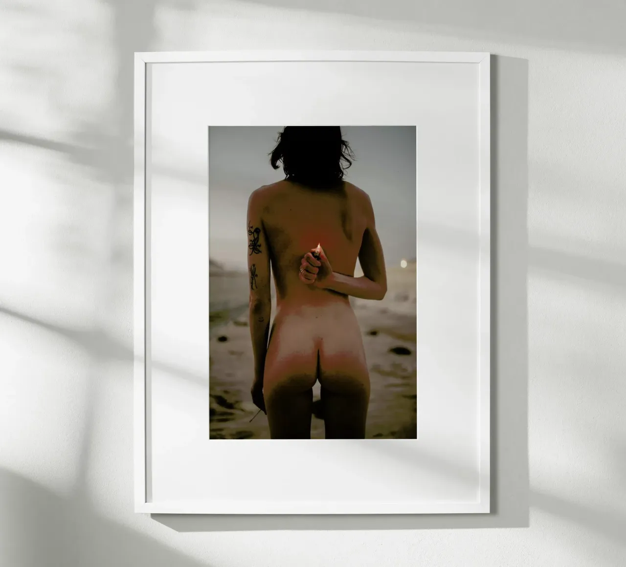 Nude poster da Chris Abatzis