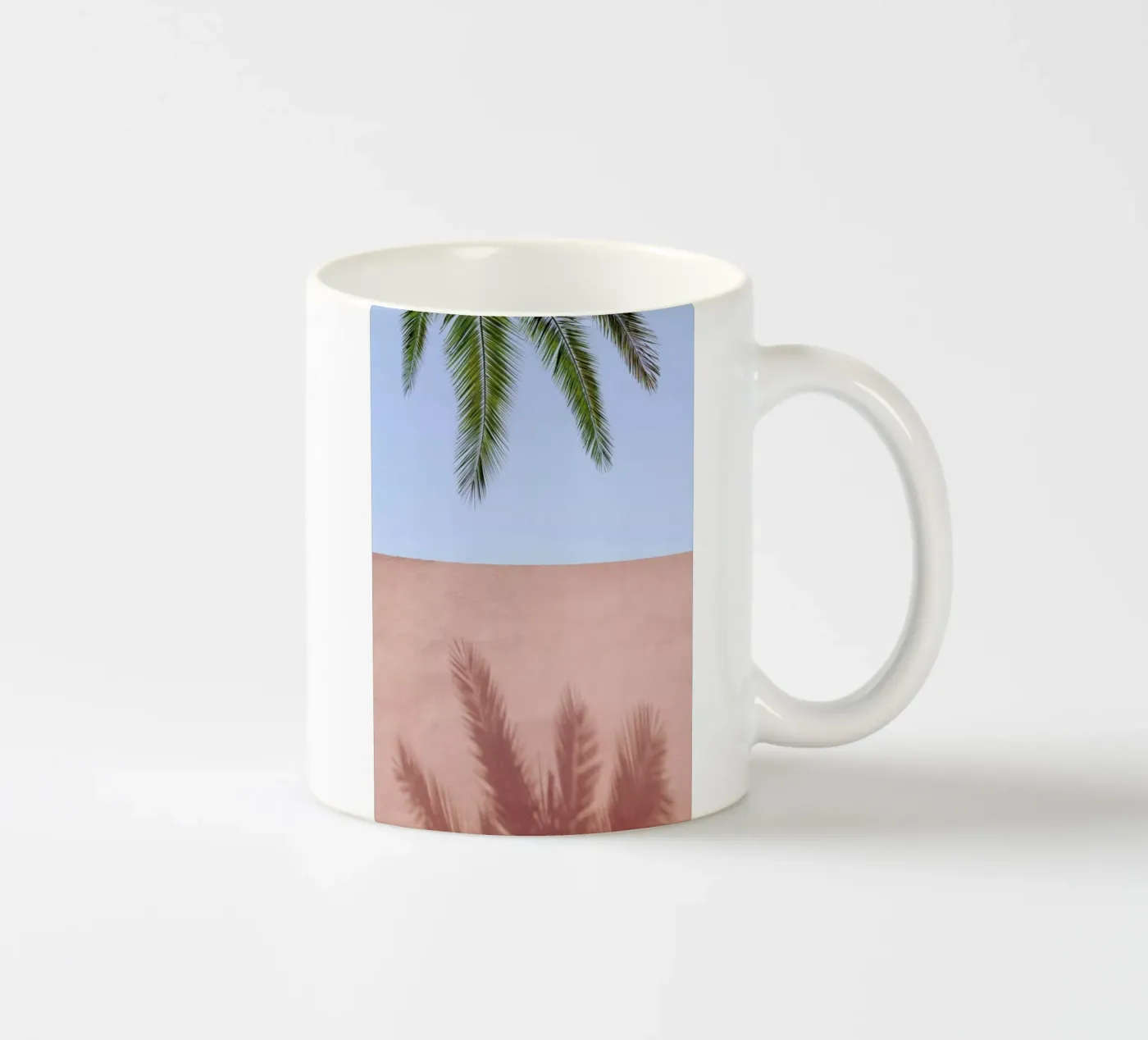 Reflecting ceramic mug by Rupert Höller