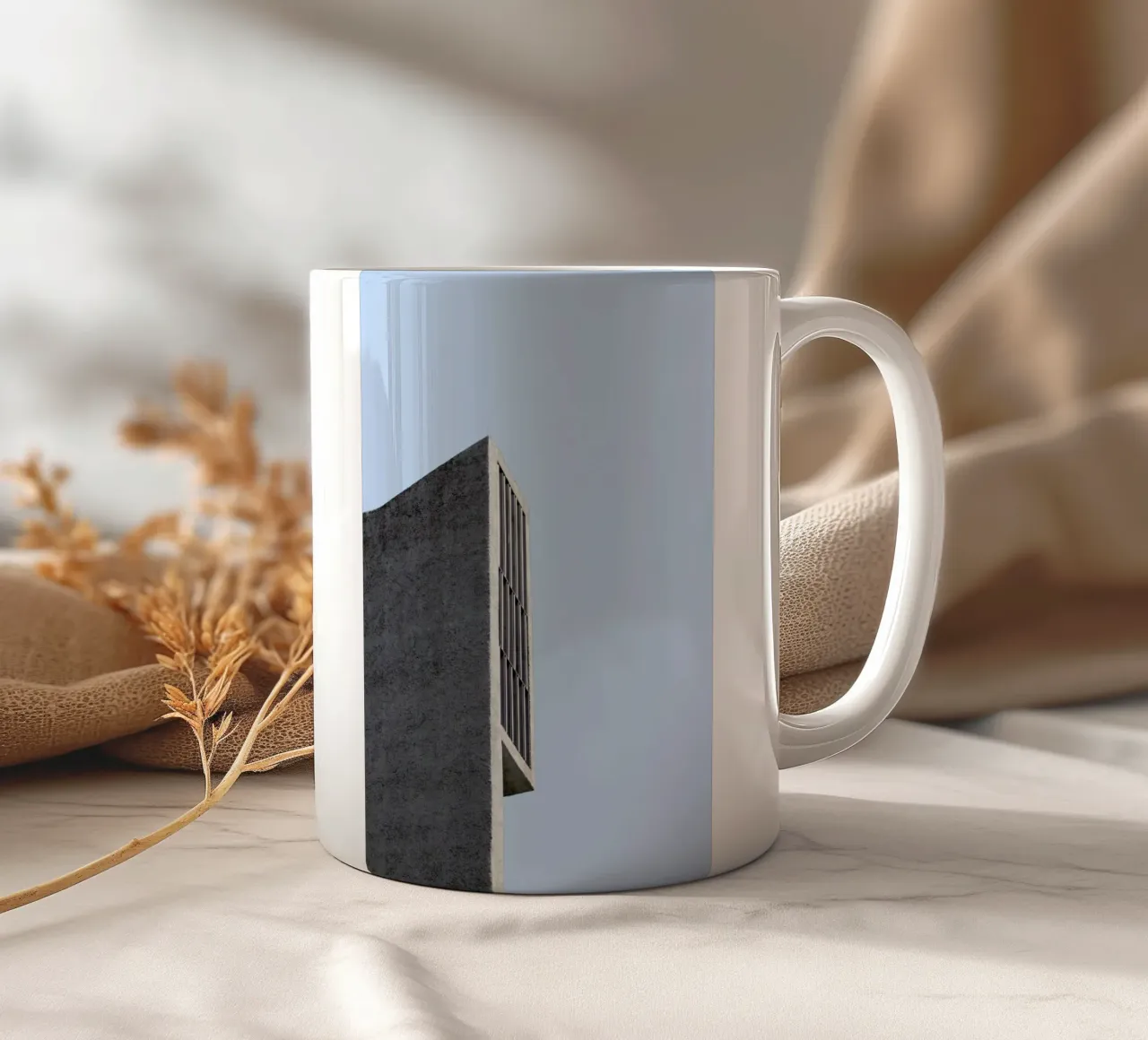 Berlin Brutalist Church 2 Keramik Tasse von Marc Schulthess