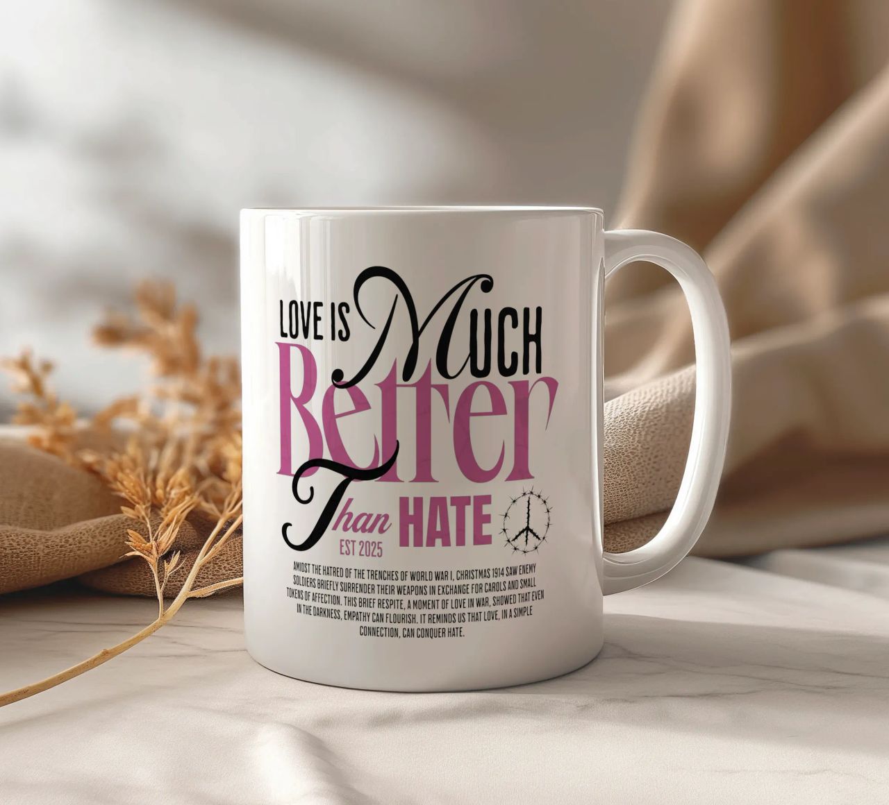 Love is Much Better Than Hate tazza in ceramica da artelevenstudio