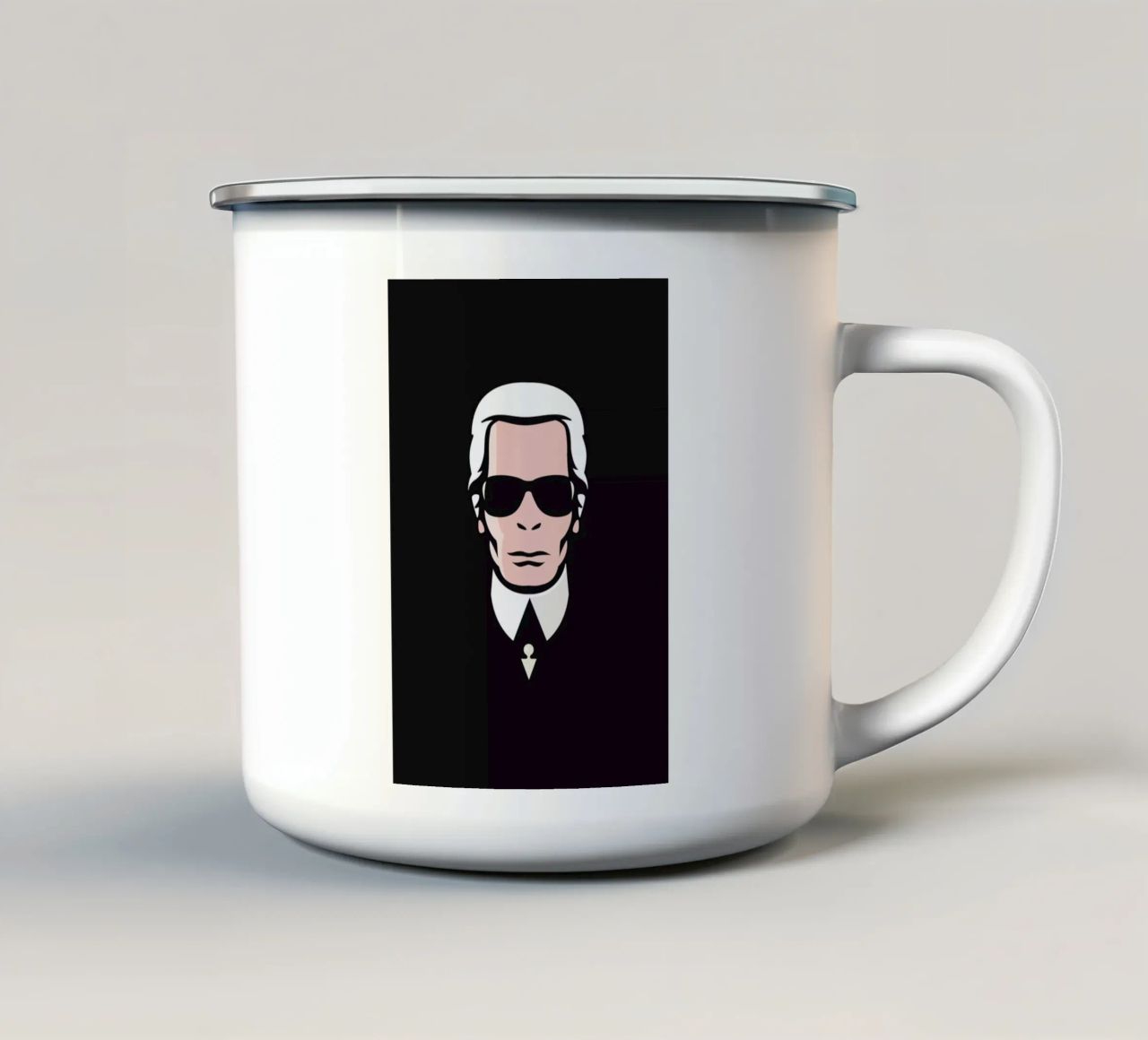 Lagerfeld tazza in smalto da Bruno Morphet