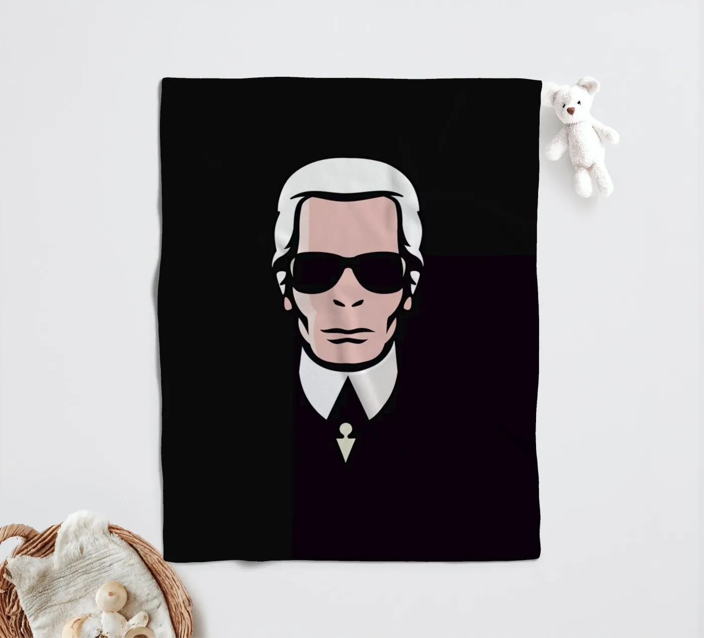 Lagerfeld fleecedeken van Bruno Morphet
