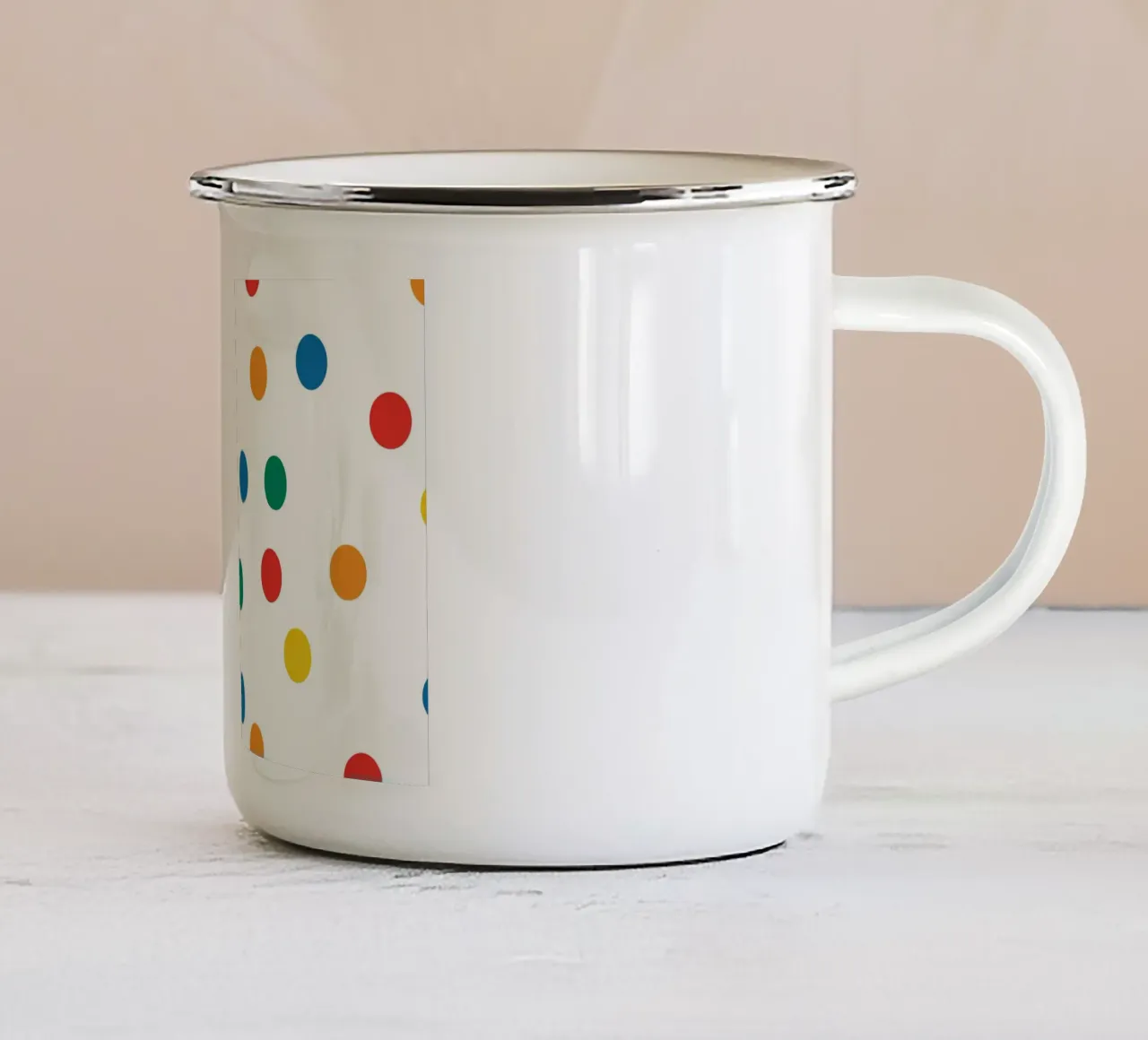 A pois tazza in smalto da galihstudio