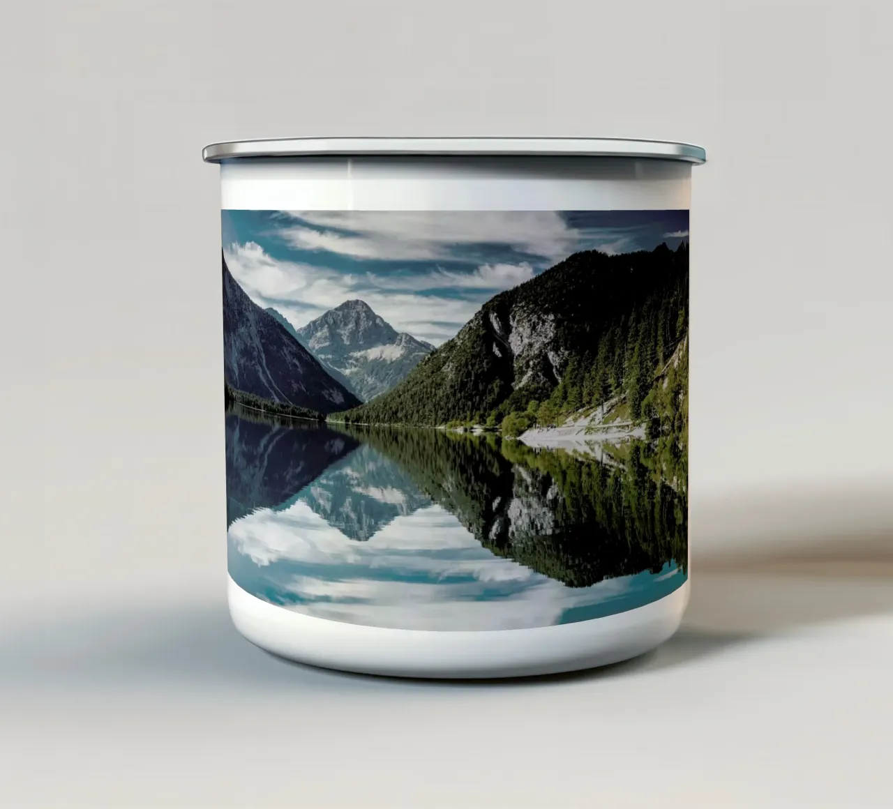 Nothing Beats Nature @GospodarekMikolaj tazza in smalto da EyeEm Mobile GmbH
