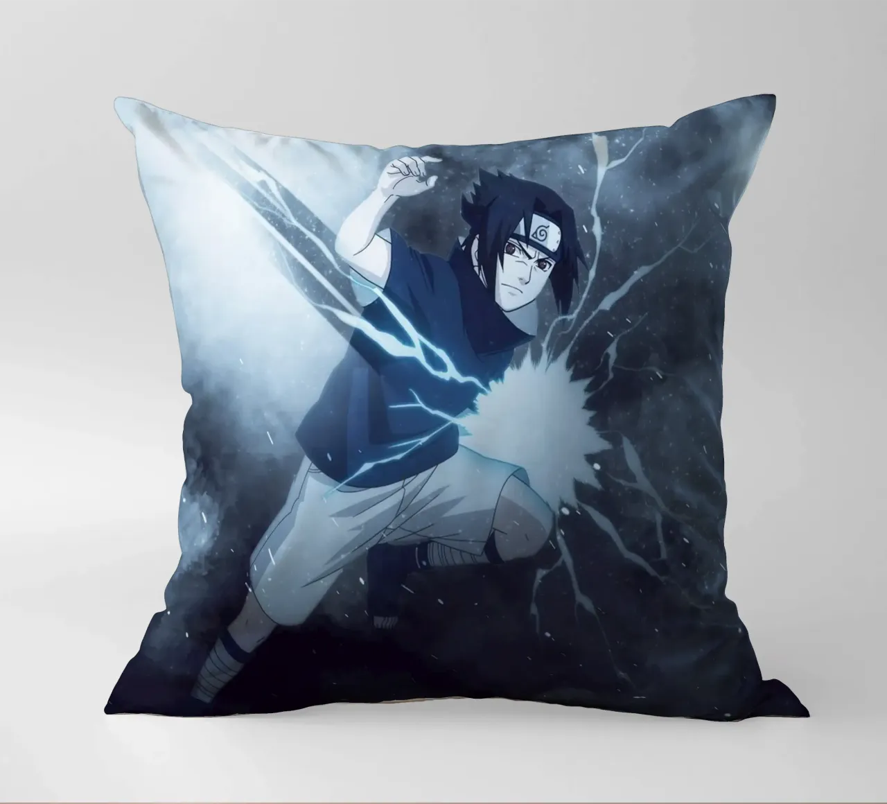 sasuke cuscino da FreeArtStudio