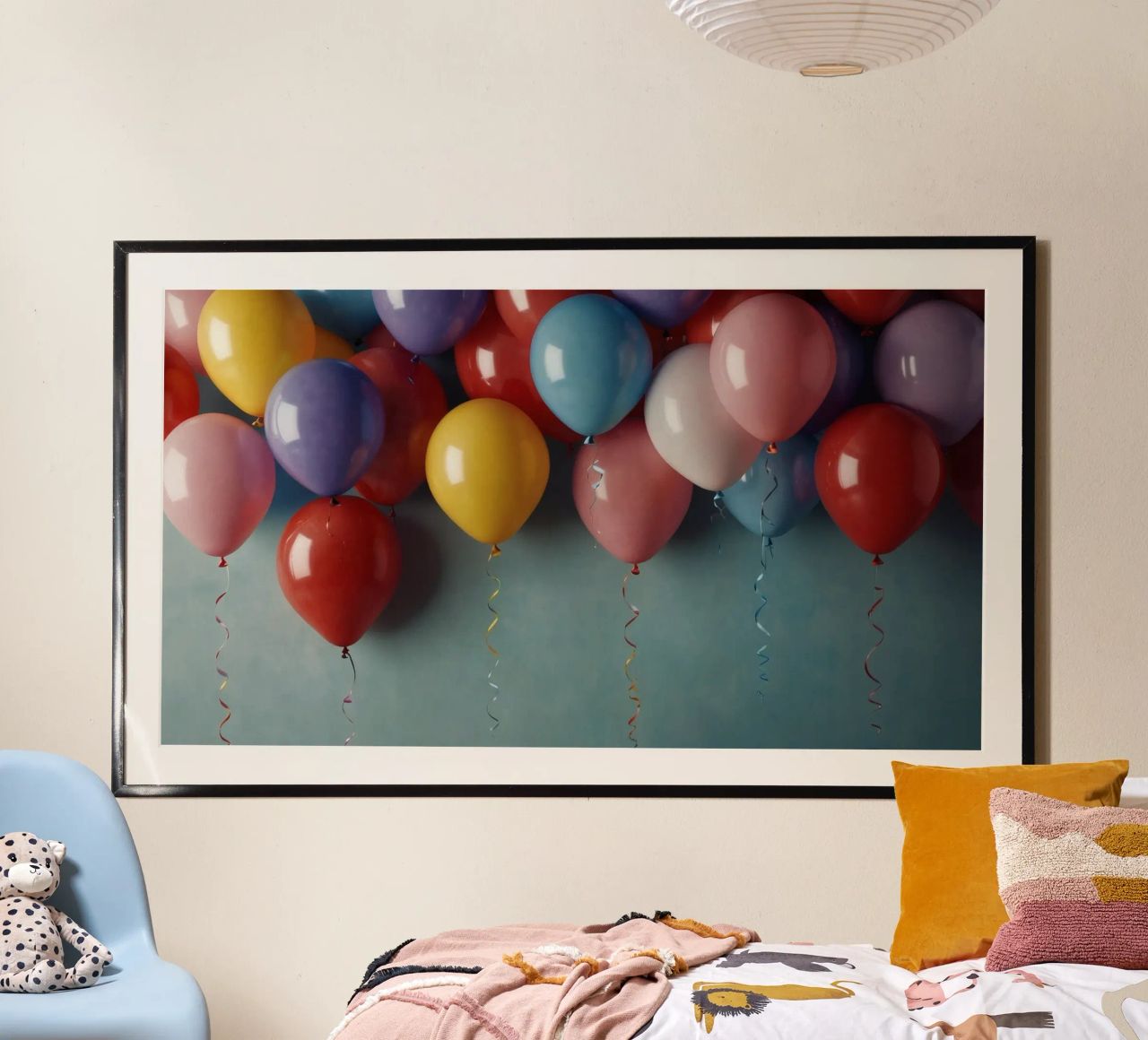 Bunte Luftballons schaffen eine festliche Atmosphäre Poster von DesignDoodle