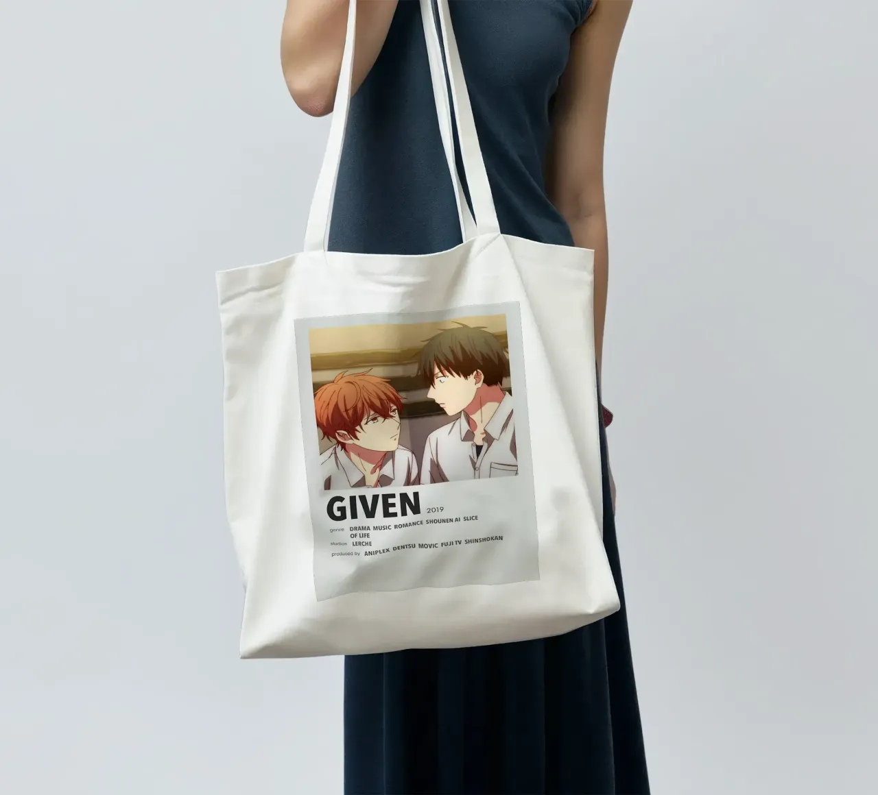 GIVEN  2019 borsa in juta da Totoya