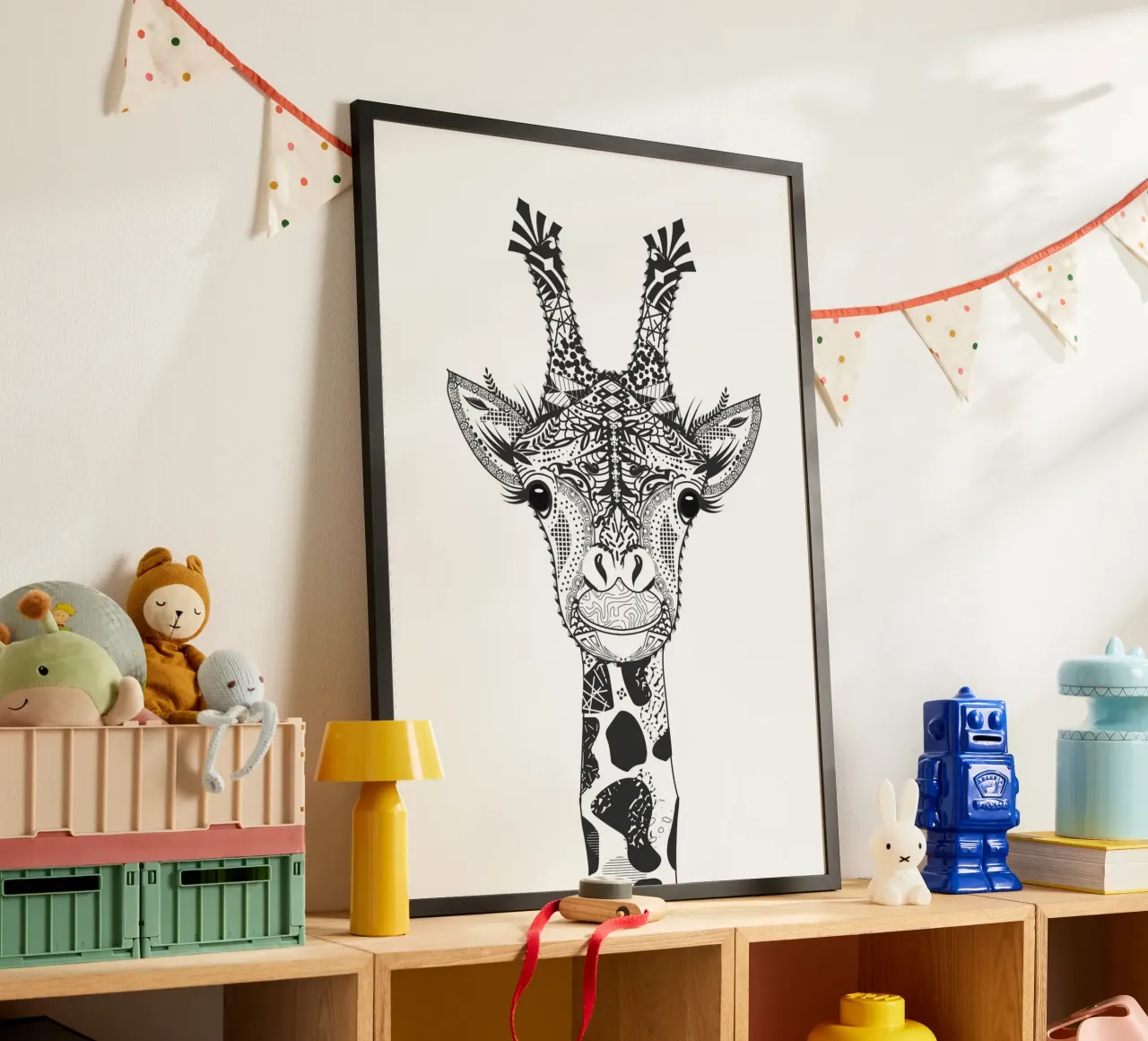 Giraffa grafica in stile ornamentale - arte animale poster con telaio in legno da NA/MO