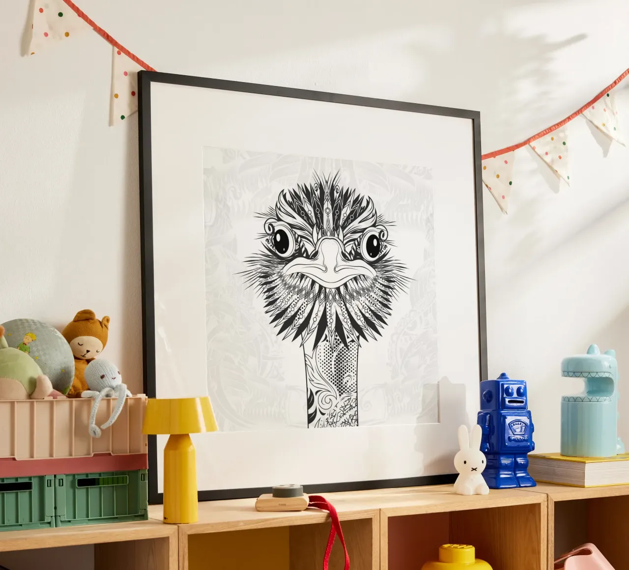 Testa di struzzo in stile disegno tribale - motivo in bianco e nero poster con telaio in plastica da NA/MO