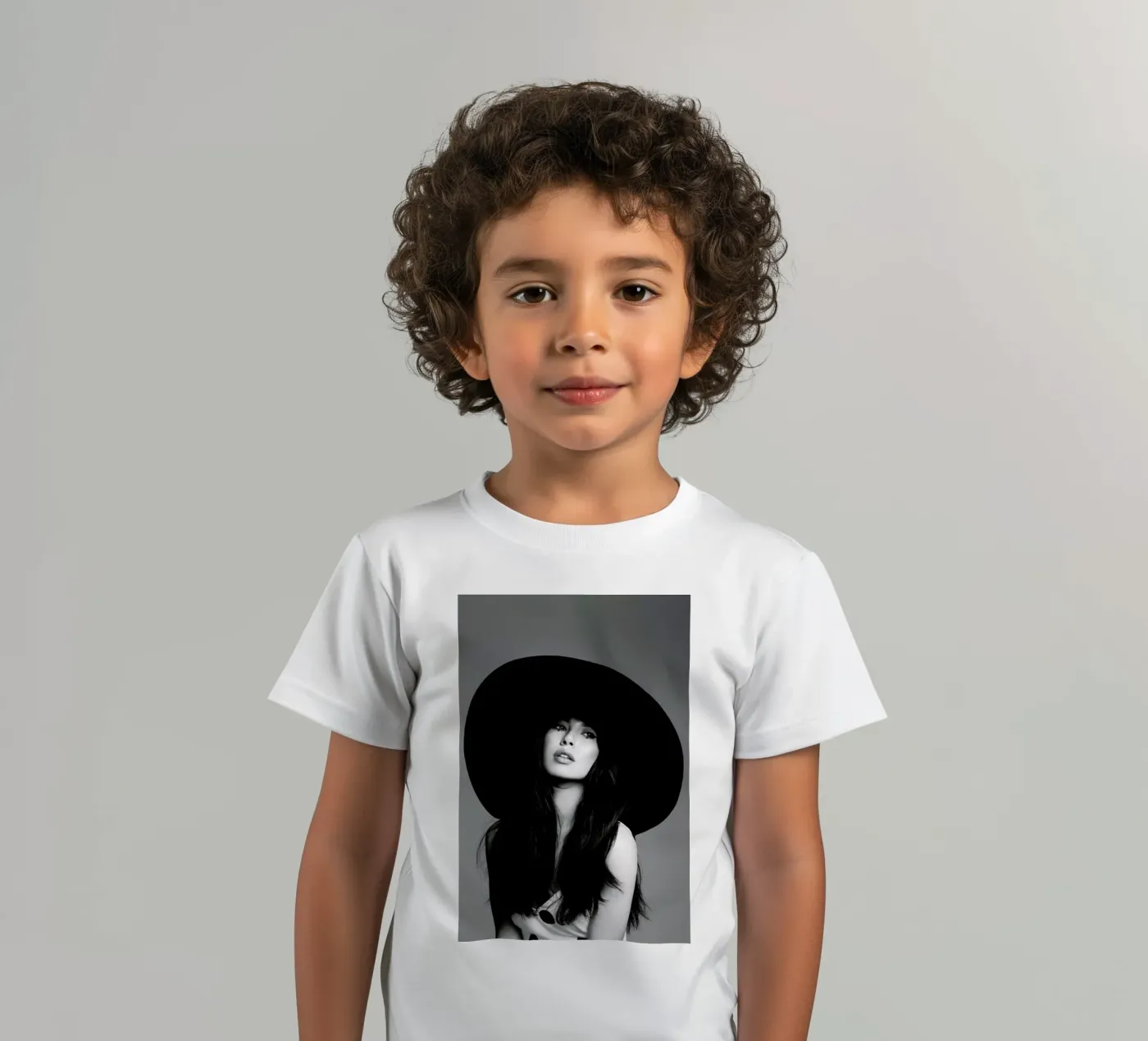 Bella t-shirt bambini da Runway Collective