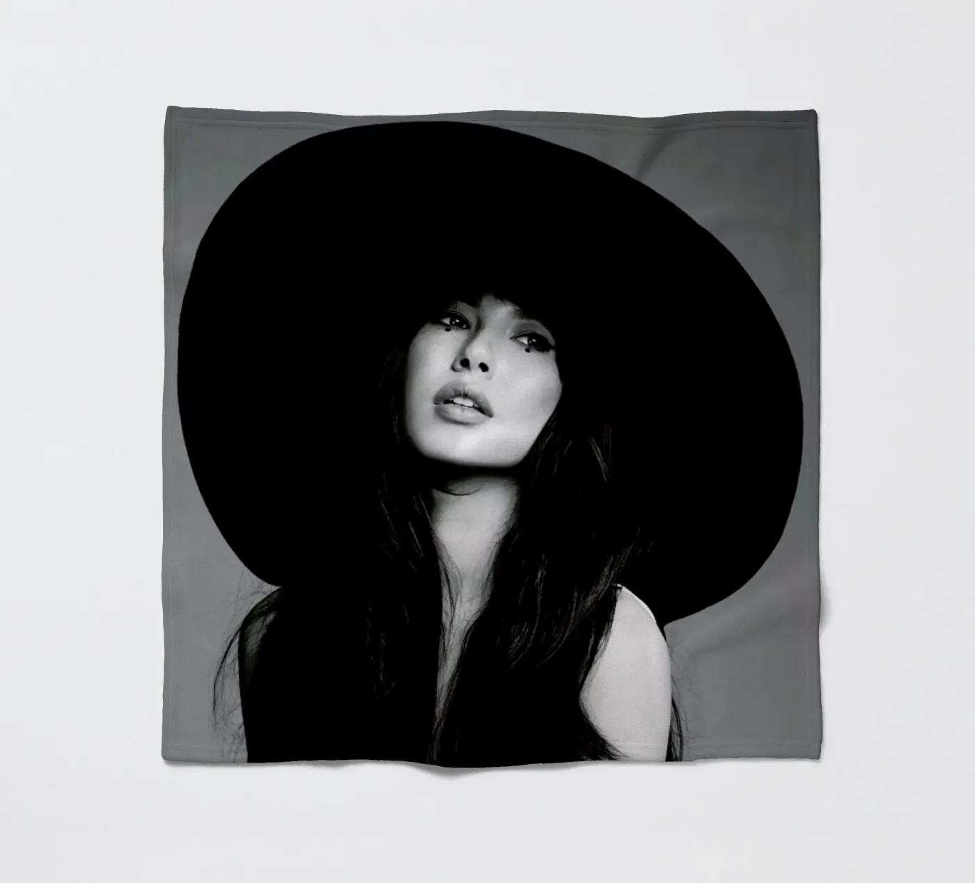 Bella fleecedeken van Runway Collective