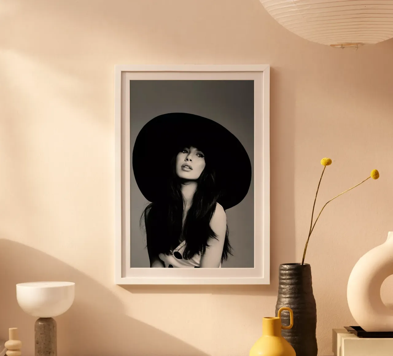 Bella poster da Runway Collective