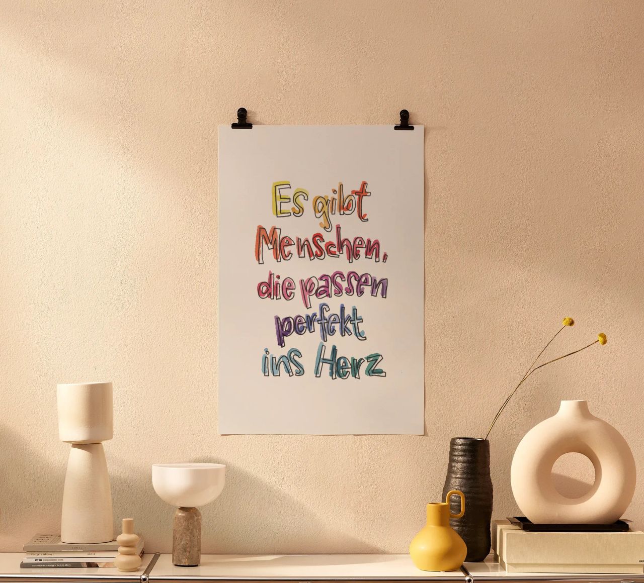 Perfekt ins Herz Regenbogen Poster von Brushmeetspaper