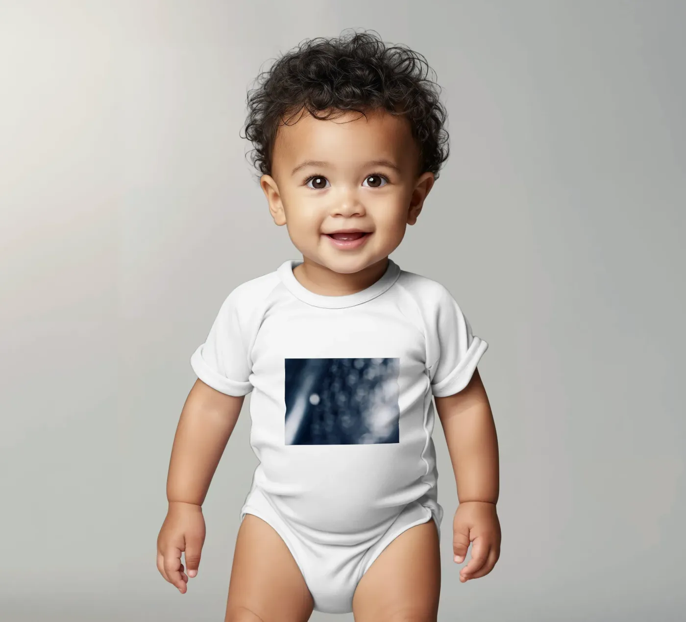 Deep Down body neonato maniche corte da ChiasMata CozMos