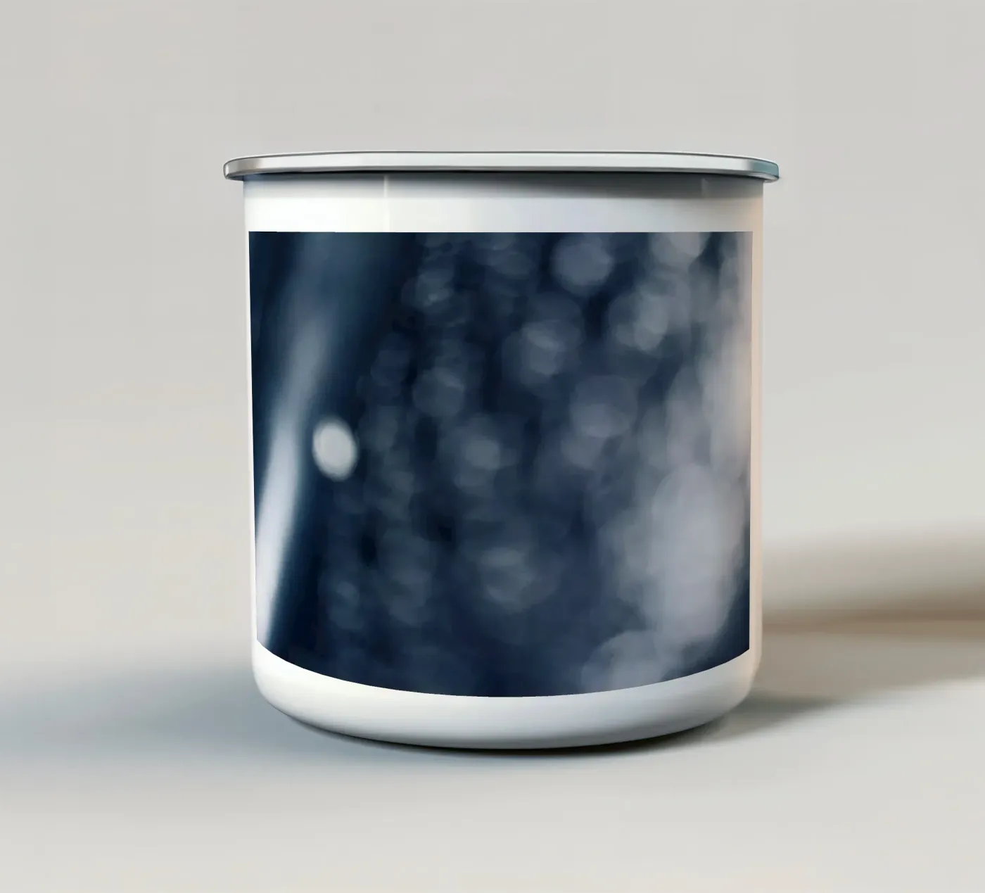 Deep Down emaille mok van ChiasMata CozMos